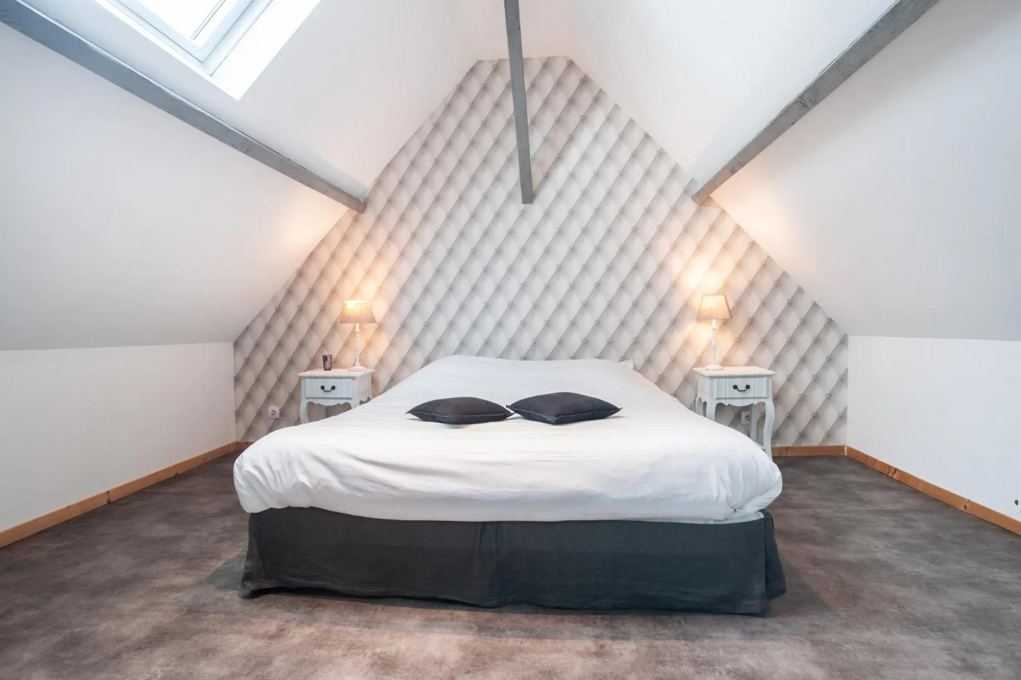 Bedroom, Bed in L'Heure Bleue gîtes et chambres d'hôtes