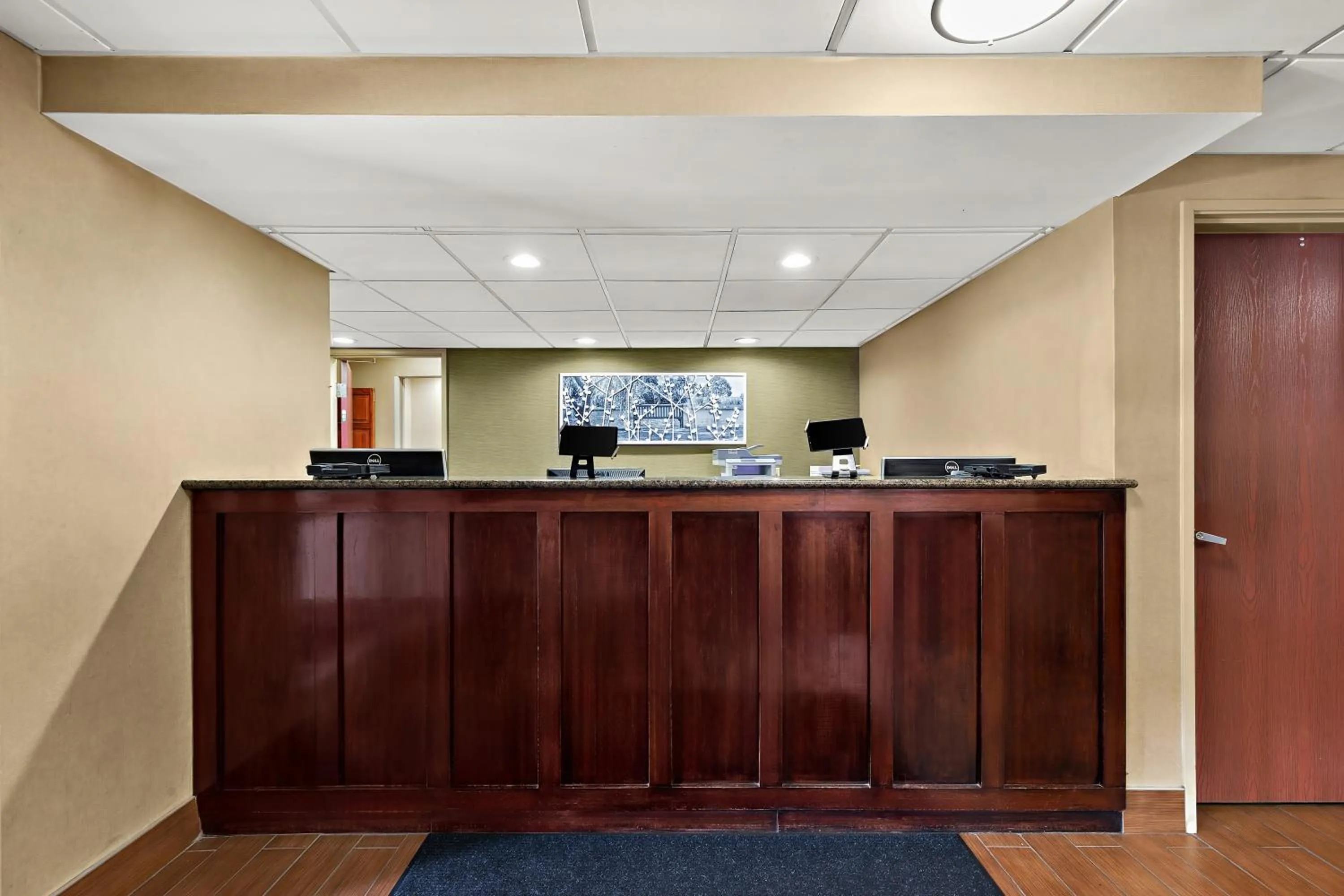 Lobby or reception in Sleep Inn & Suites near Joint Base Andrews-Washington Area