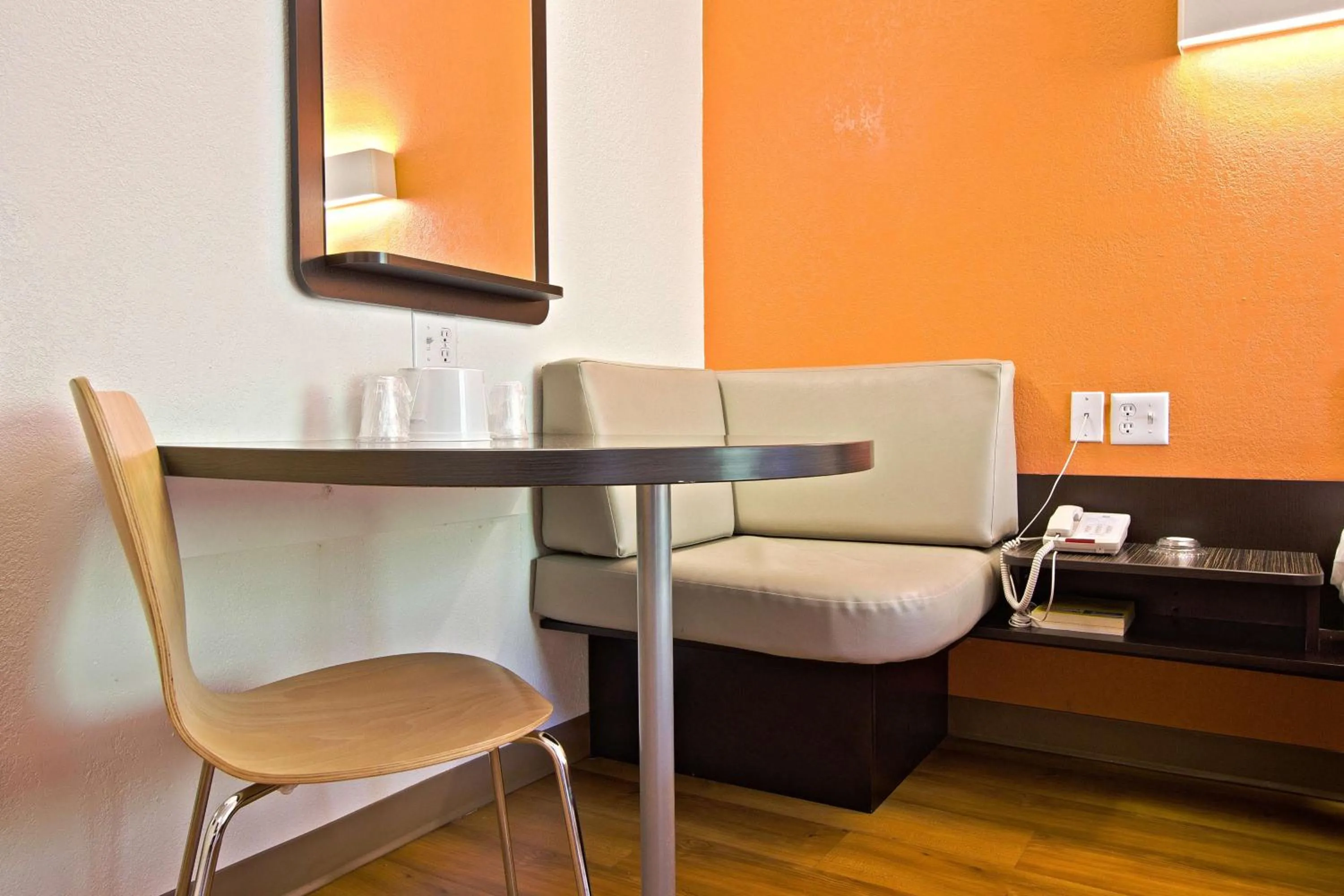 Seating area in Motel 6-East Brunswick, NJ