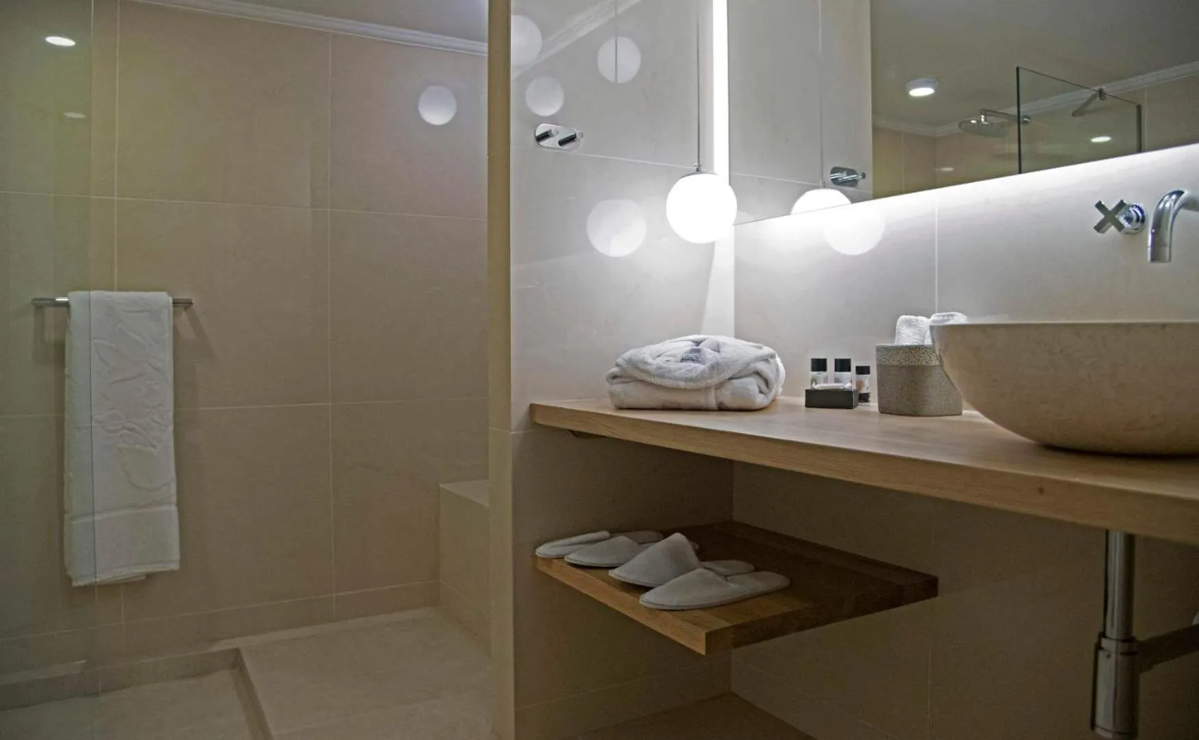 Bathroom in Four Streets Athens - Luxury Suites Apartments in Athens