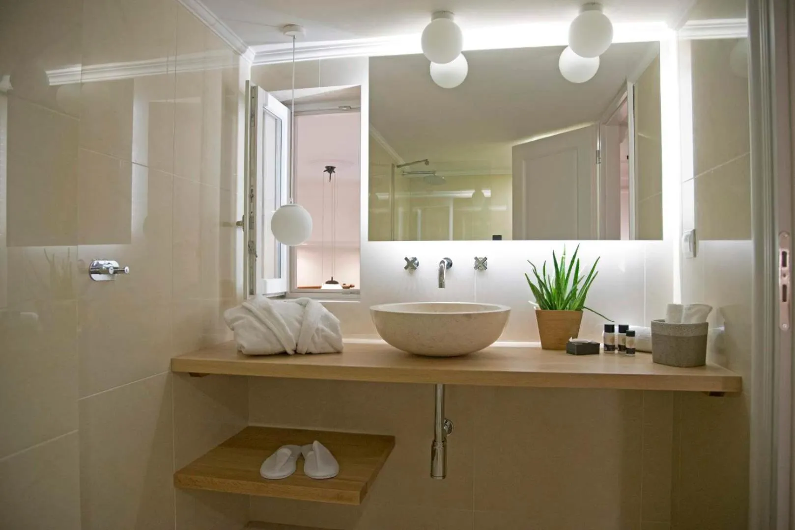 Bathroom in Four Streets Athens - Luxury Suites Apartments in Athens