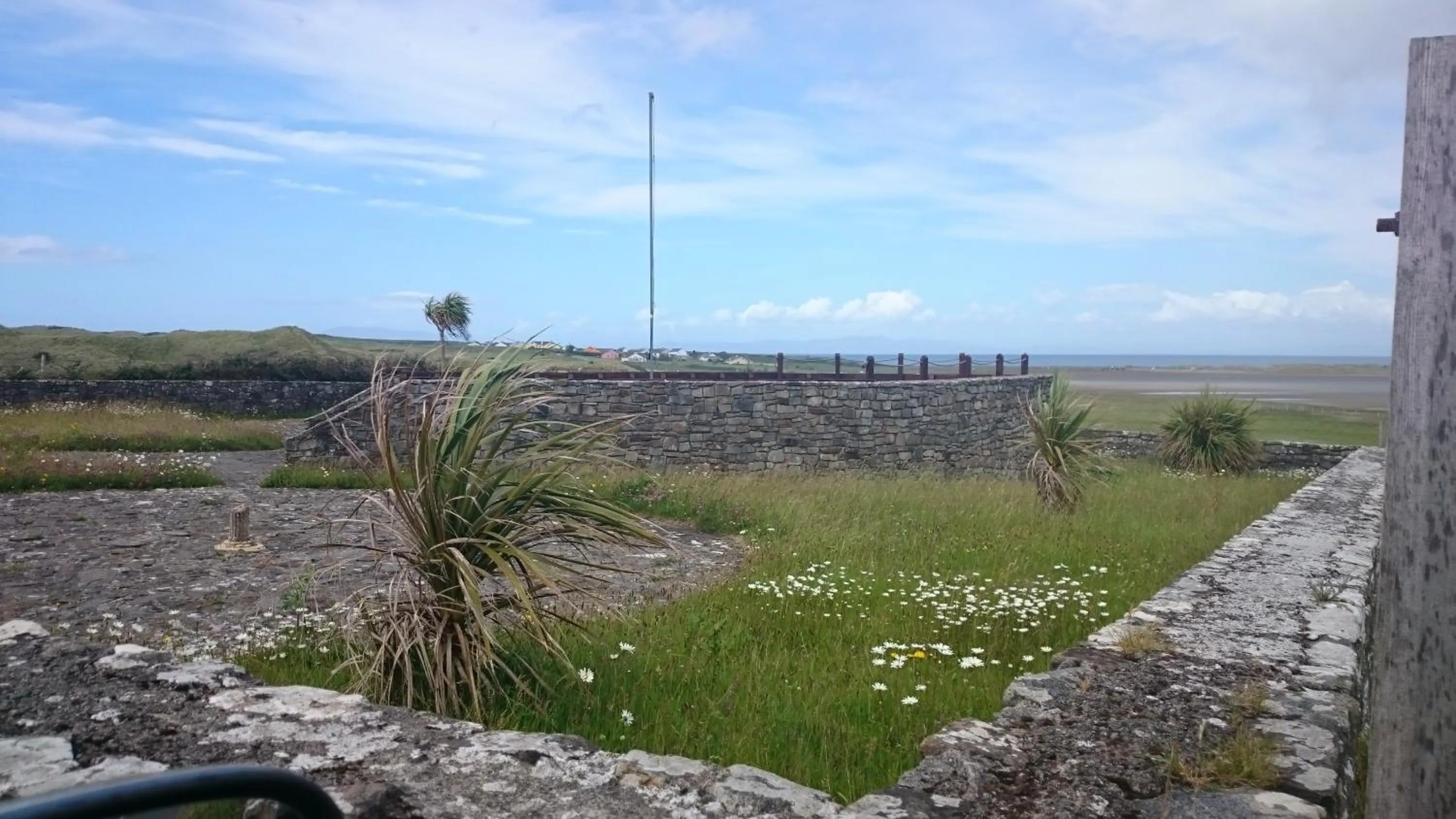 Nearby landmark in Mount Edward Lodge