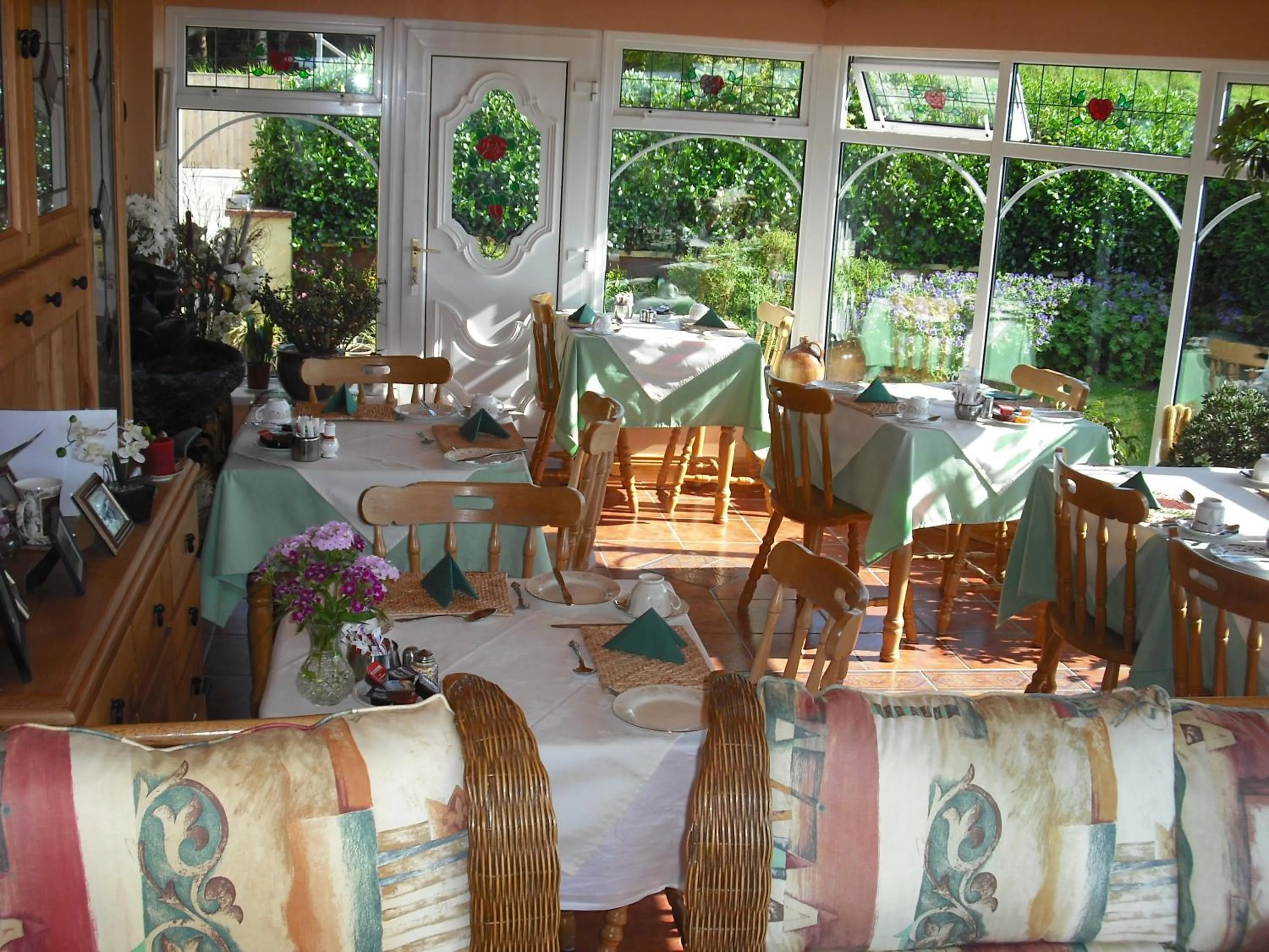 Food in Mount Edward Lodge