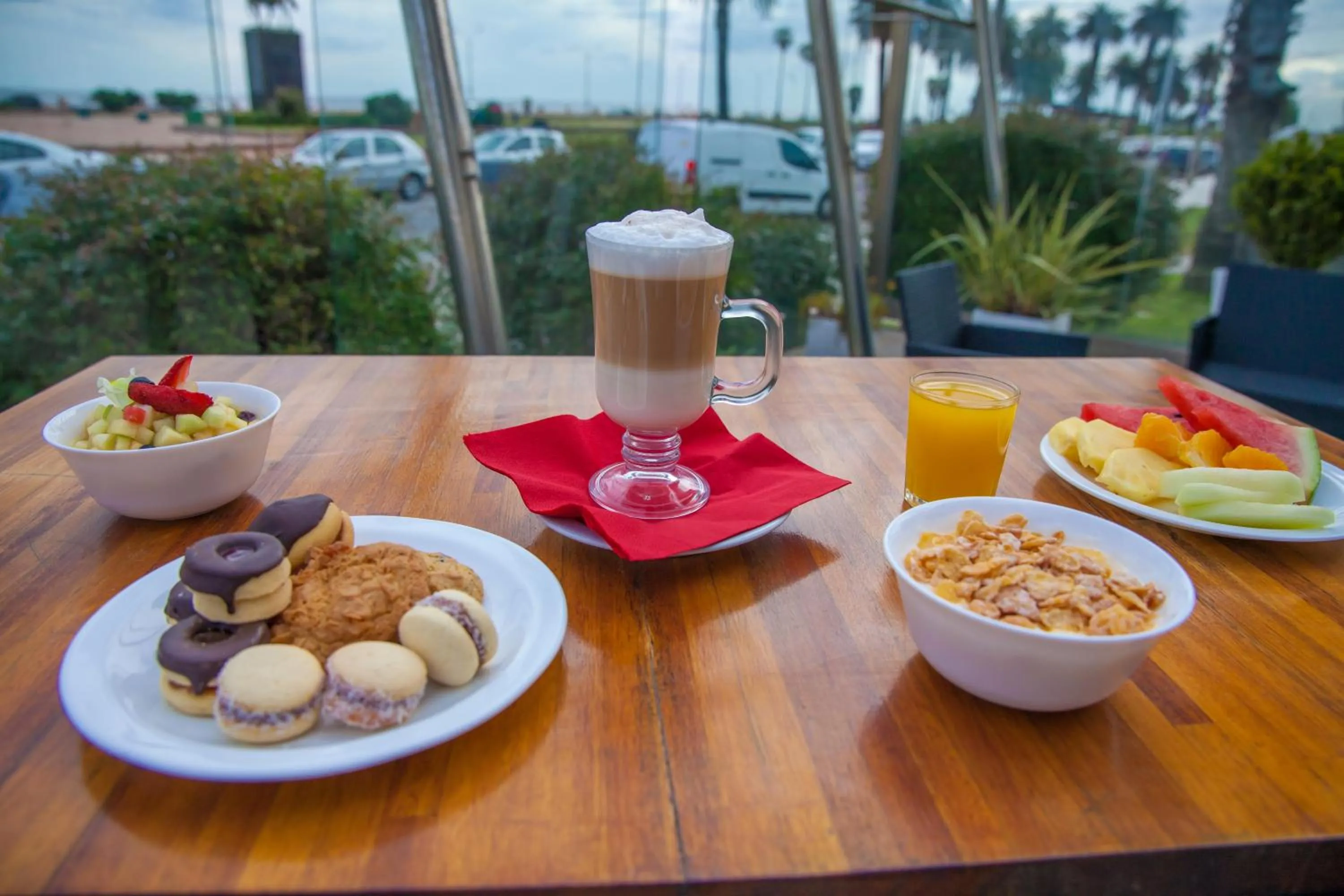 Sea view in ibis Montevideo Rambla