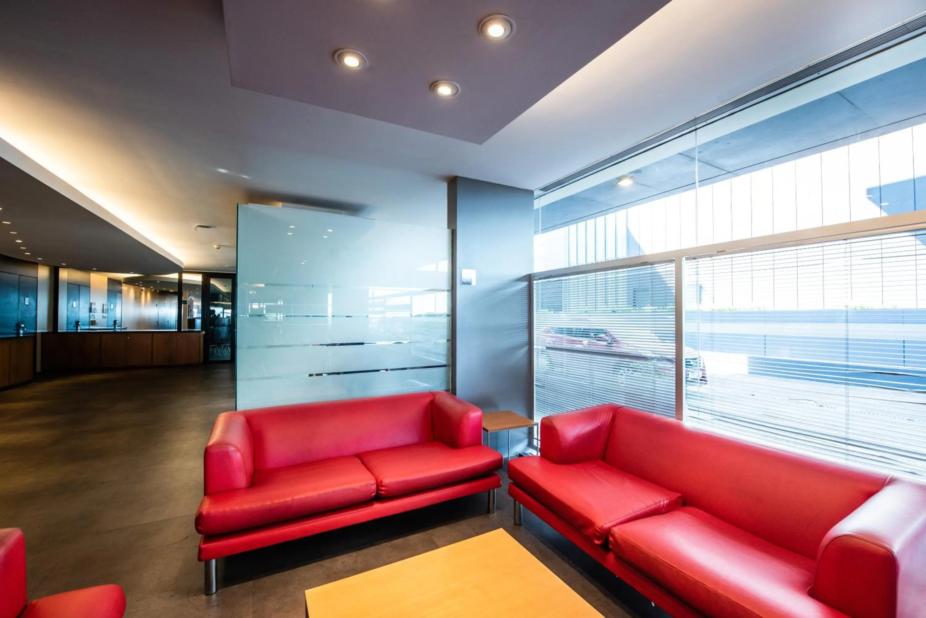 Property building in ibis Montevideo Rambla