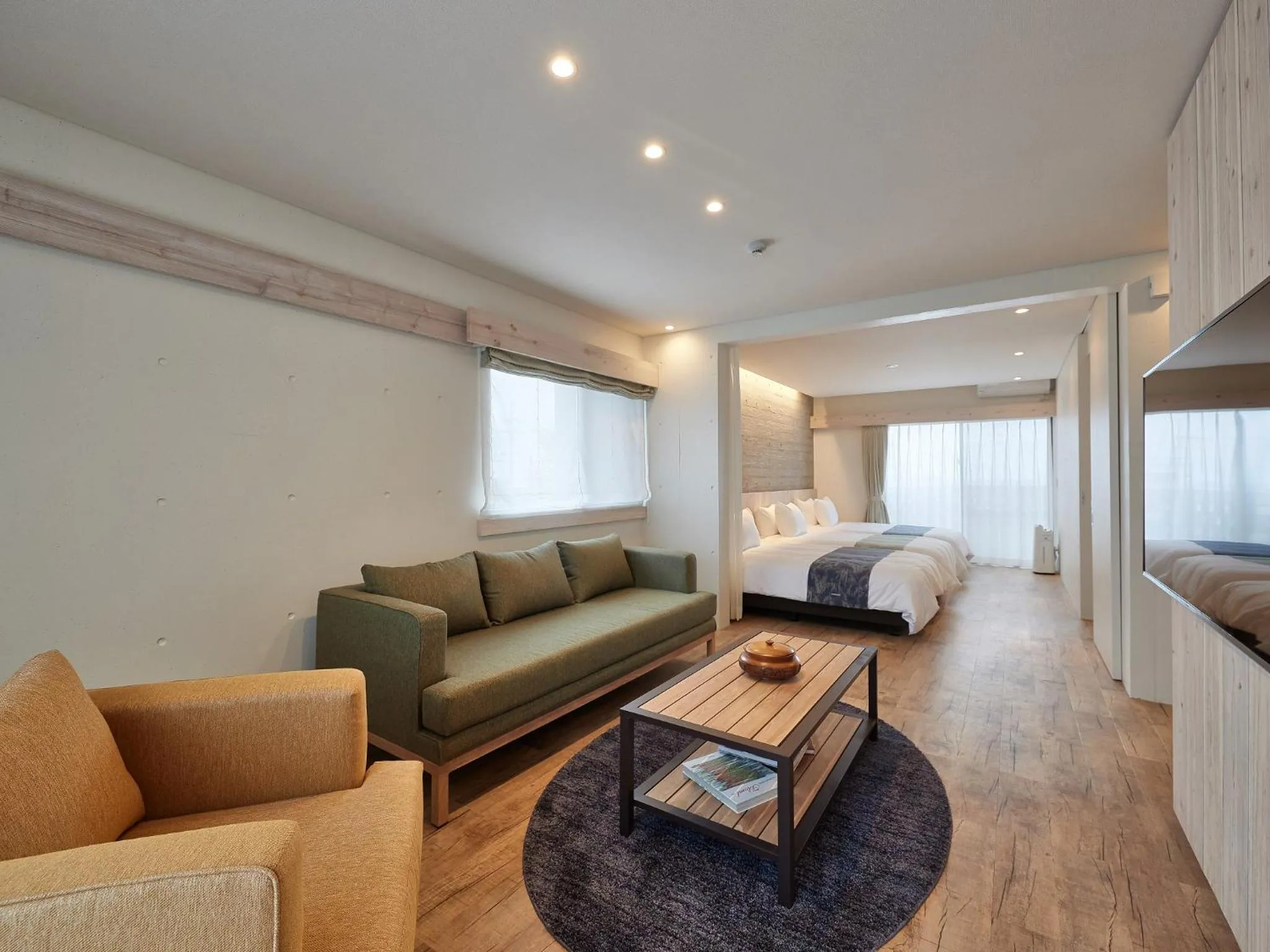 Photo of the whole room, Bed in Yomitan Condhotel ND