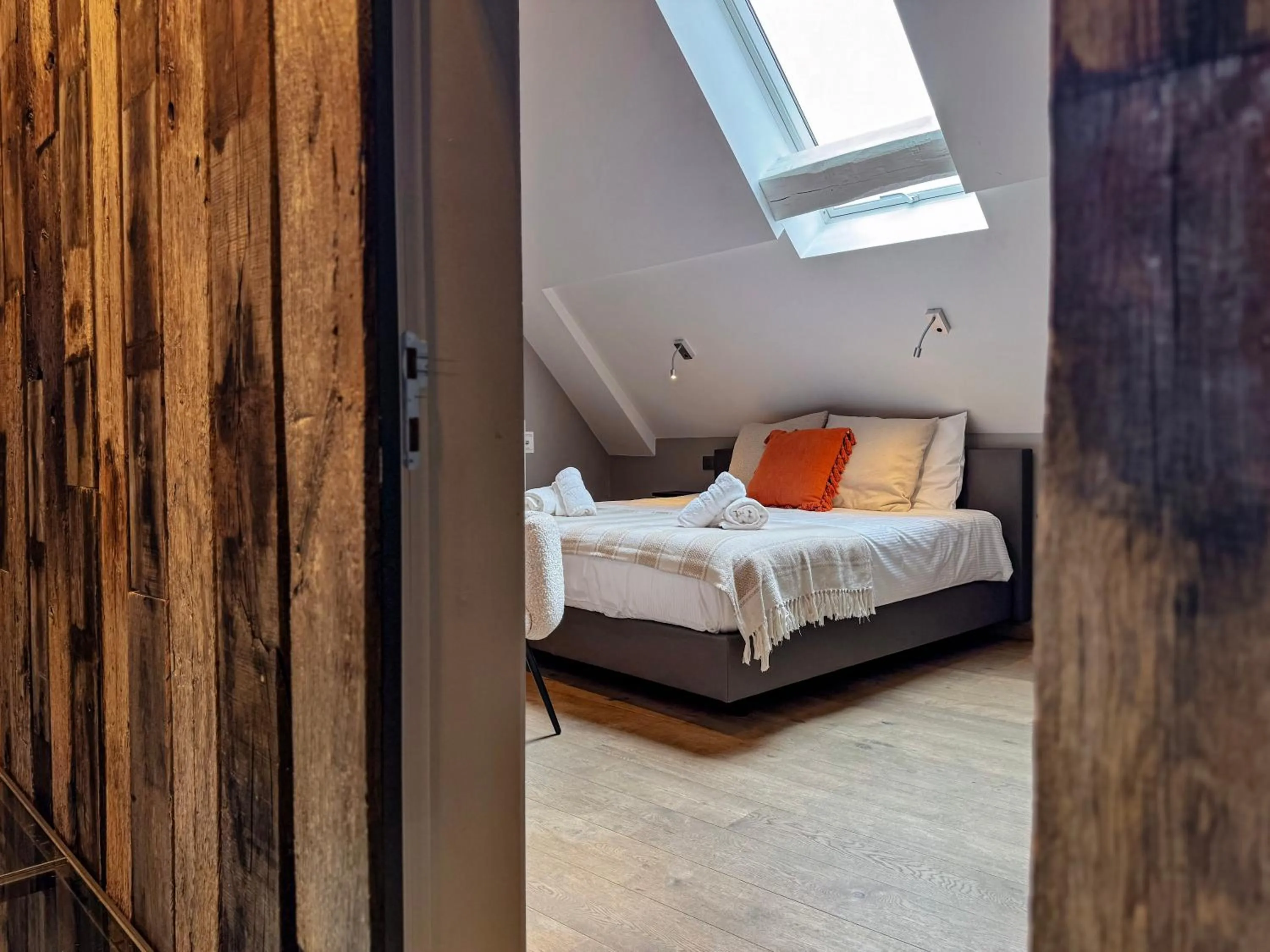 Bed in Hôtel Le Manoir