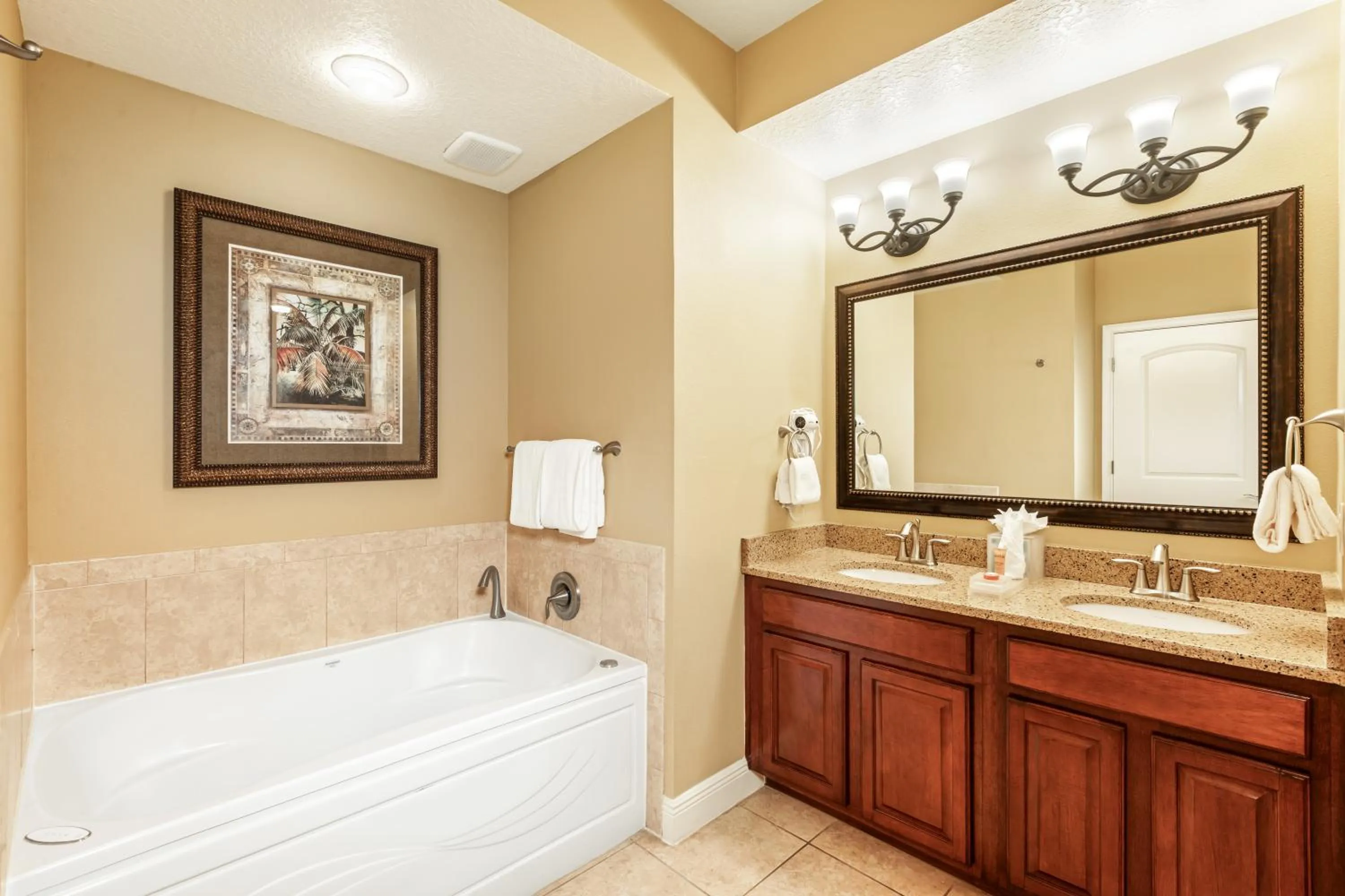 Bath in The Berkley, Orlando