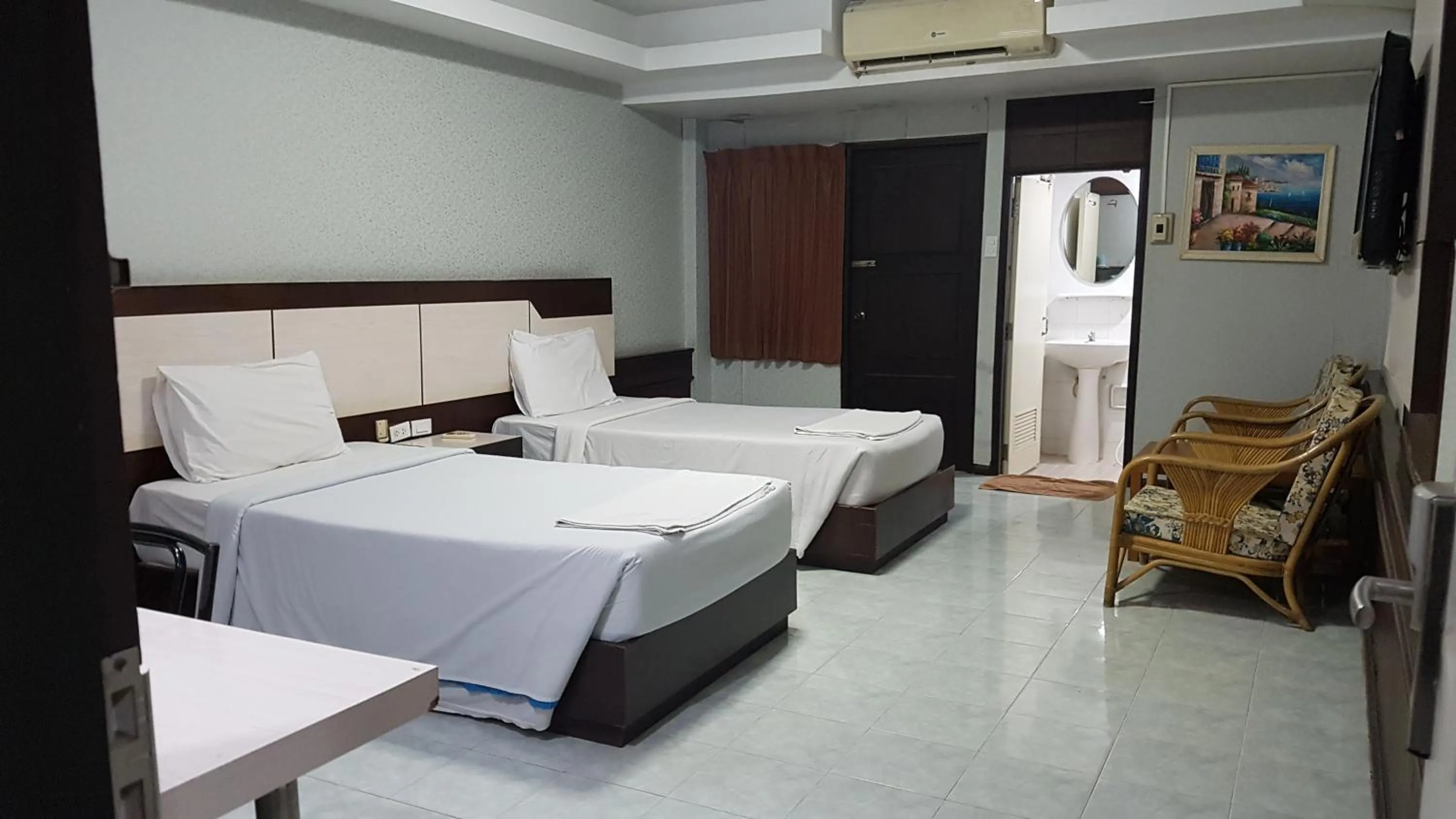 Bed in Khon Kaen Ruenrom Hotel
