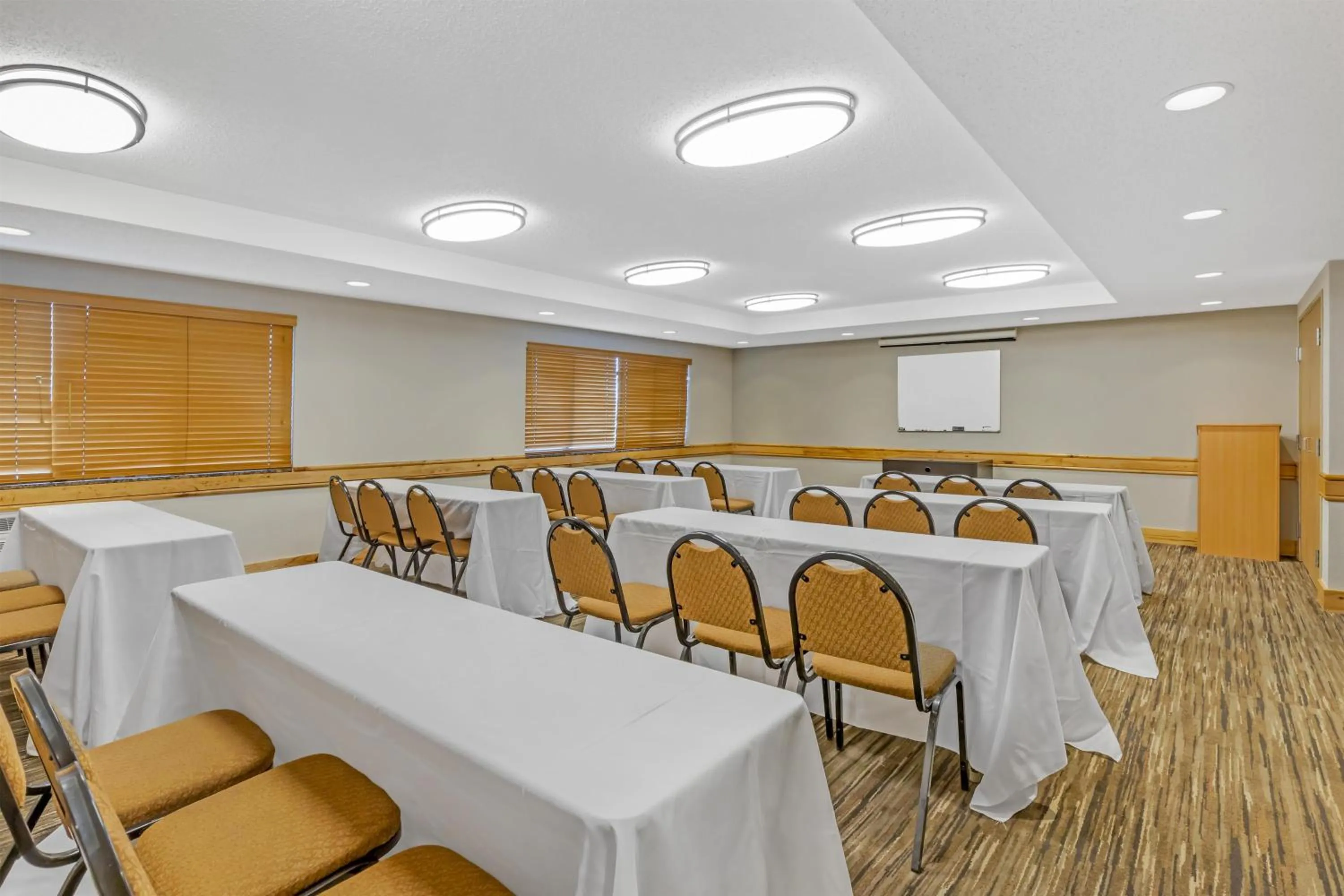 Meeting/conference room in Best Western Plus McCall Lodge and Suites