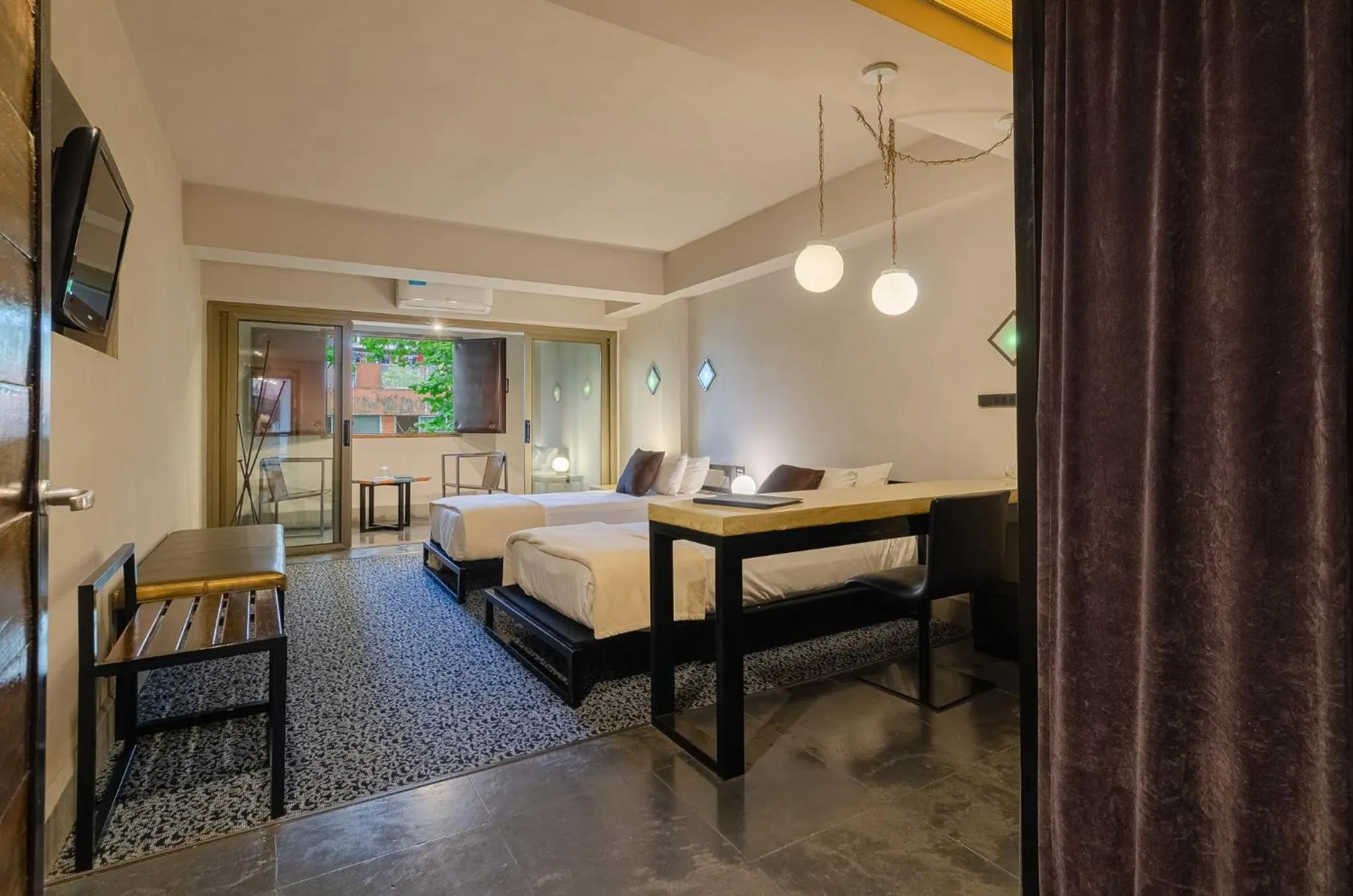 Photo of the whole room, Bed in Prodeo Hotel + Lounge