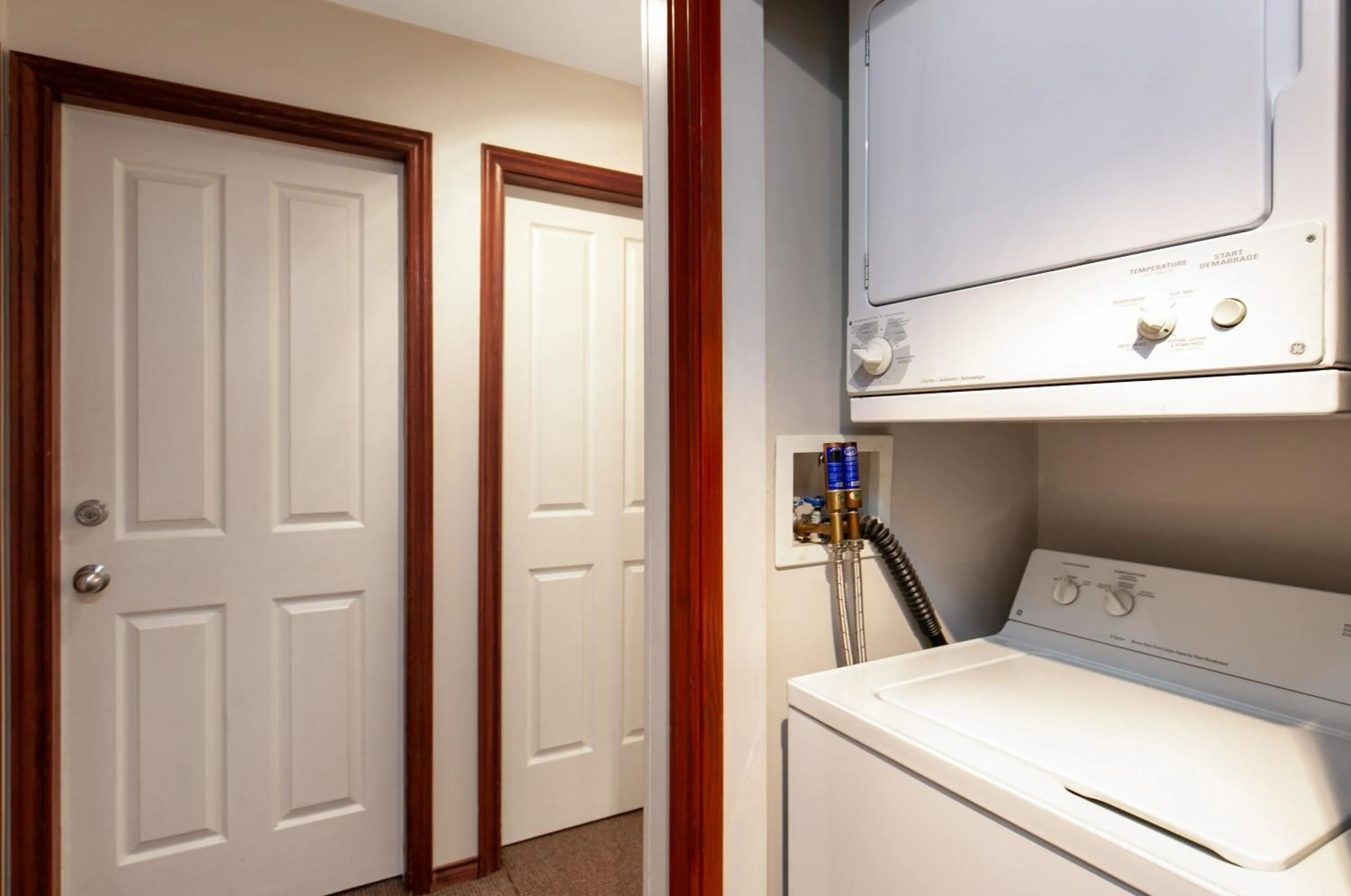 washing machine in Glaciers Reach by Allseason Vacation Rentals