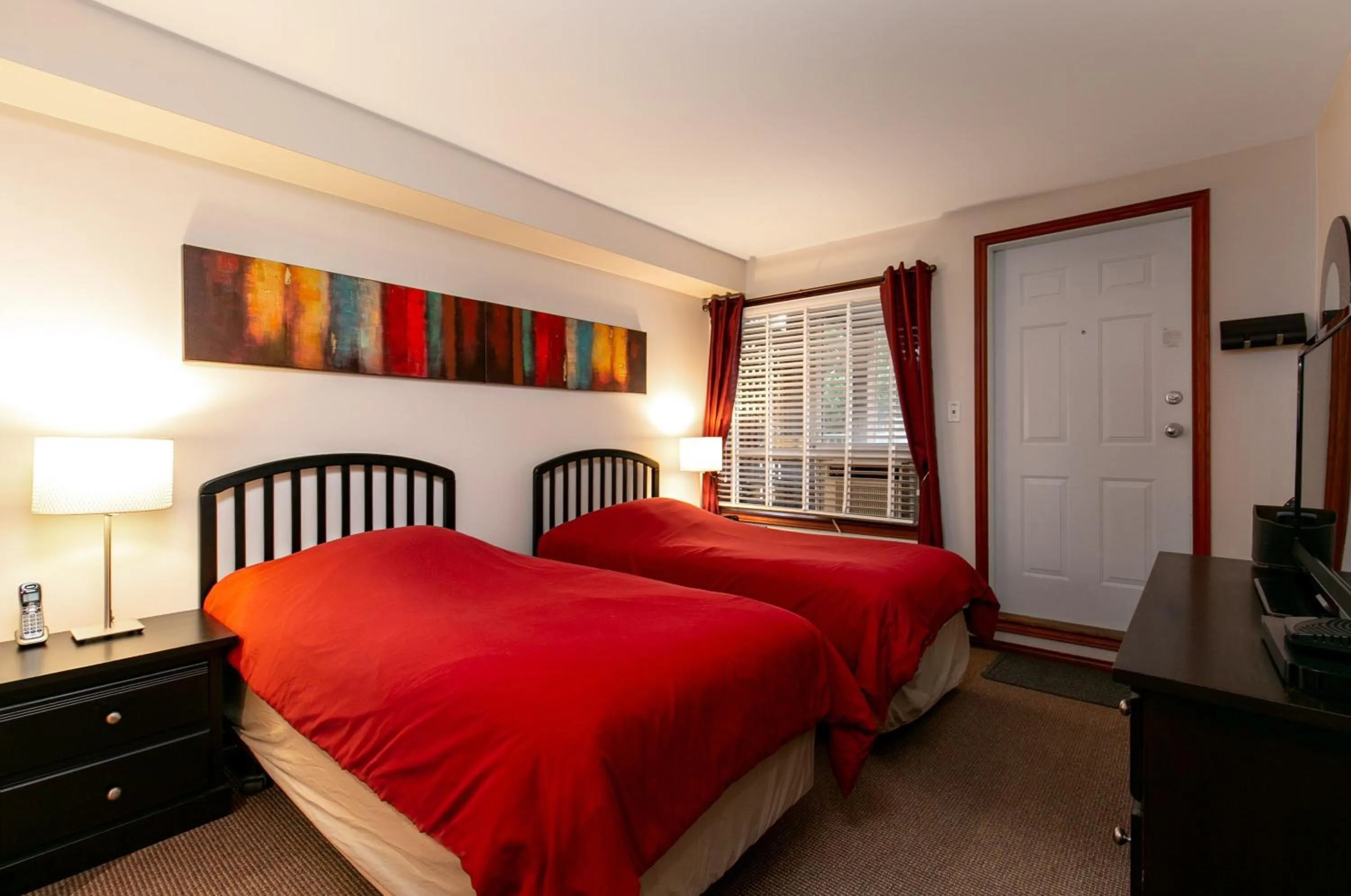 Bedroom, Bed in Glaciers Reach by Allseason Vacation Rentals