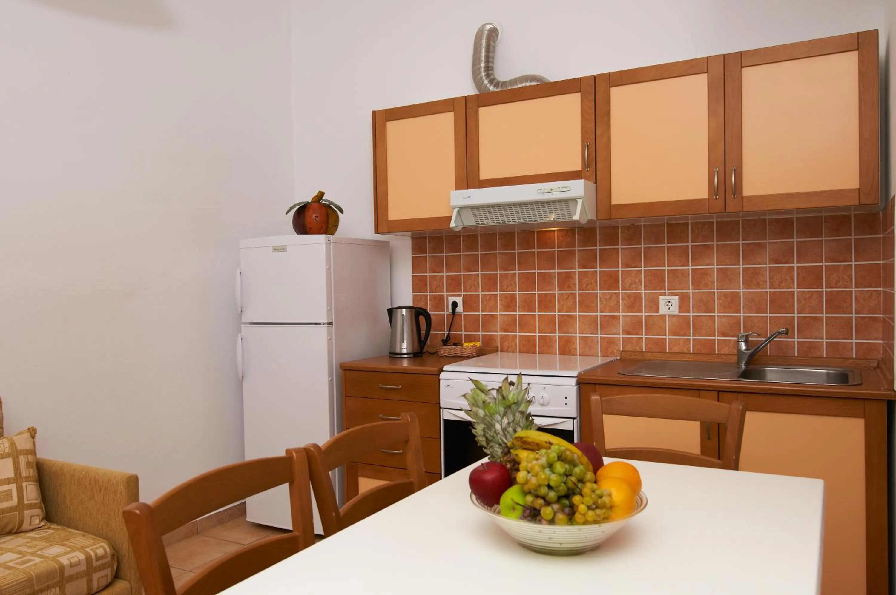 Kitchen or kitchenette in Iapetos Village