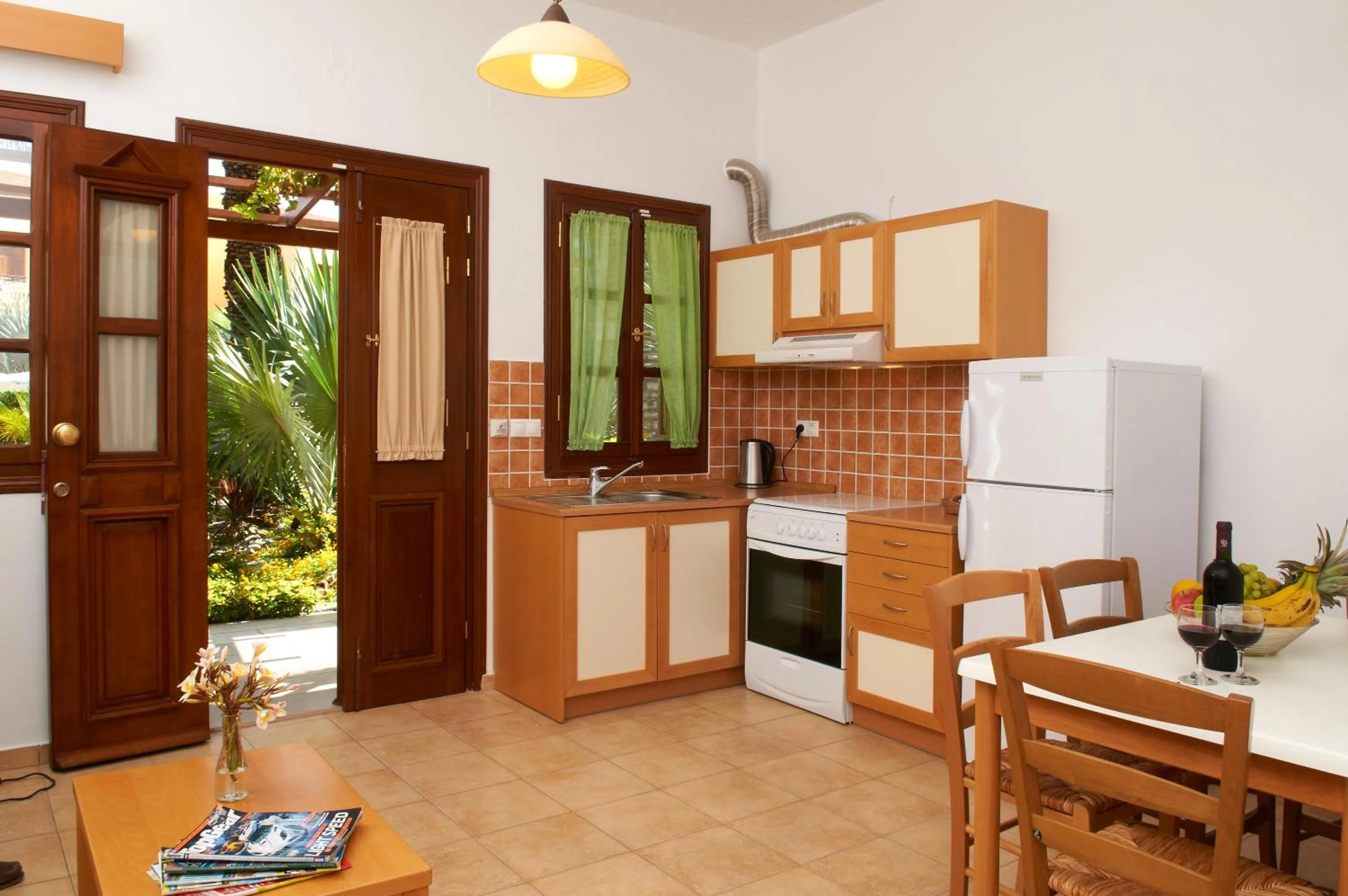 Kitchen or kitchenette in Iapetos Village