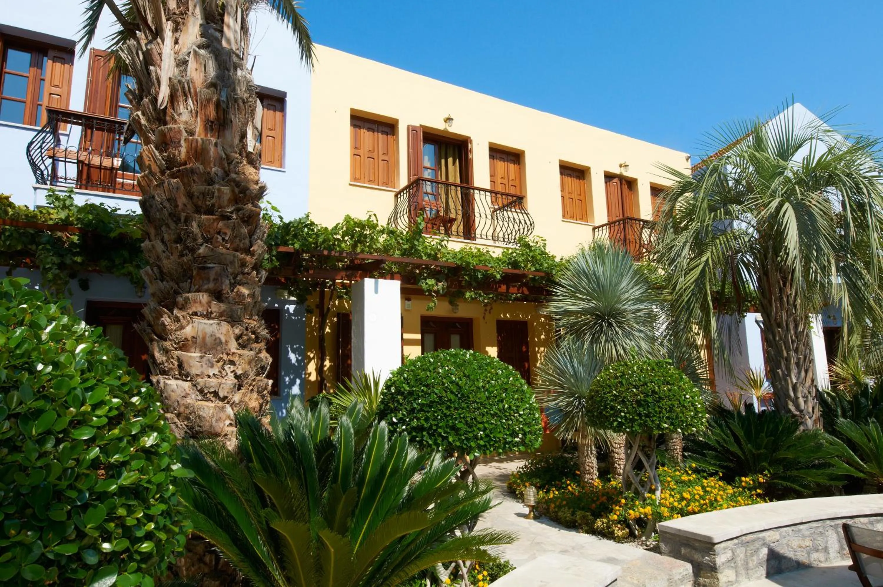 Facade/entrance in Iapetos Village