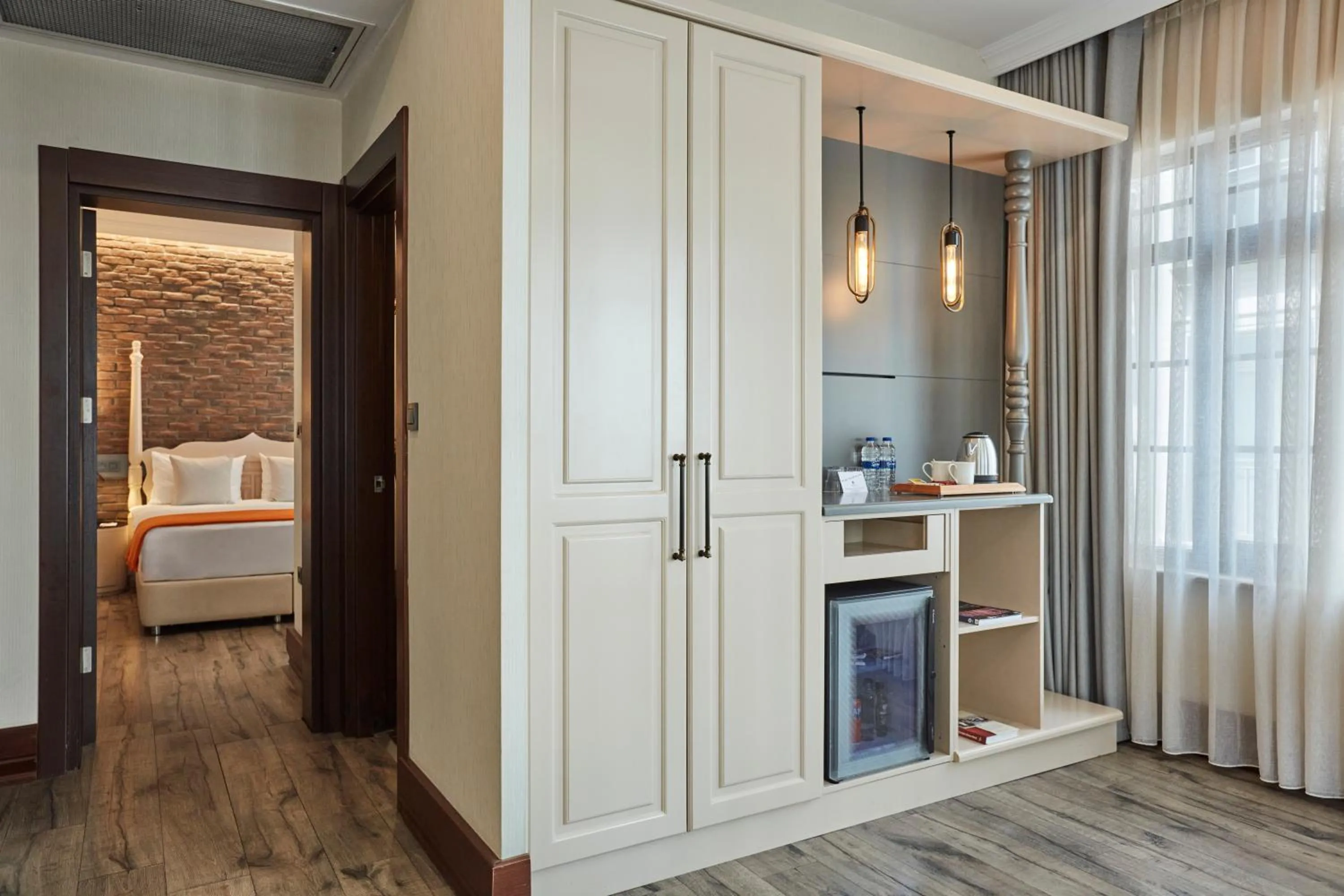 wardrobe, Bed in Konak Hotel Taksim