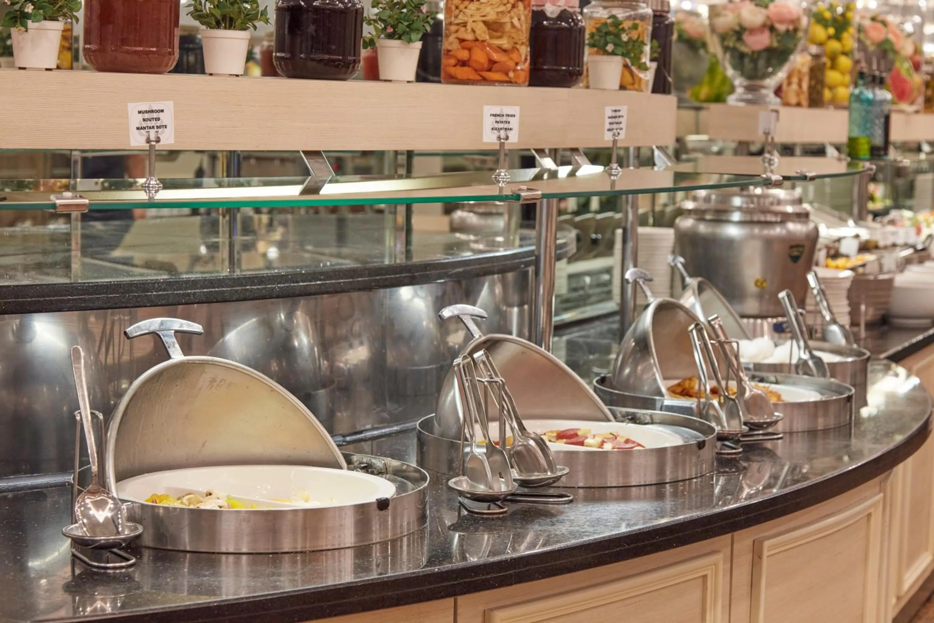 Coffee/tea facilities in Konak Hotel Taksim