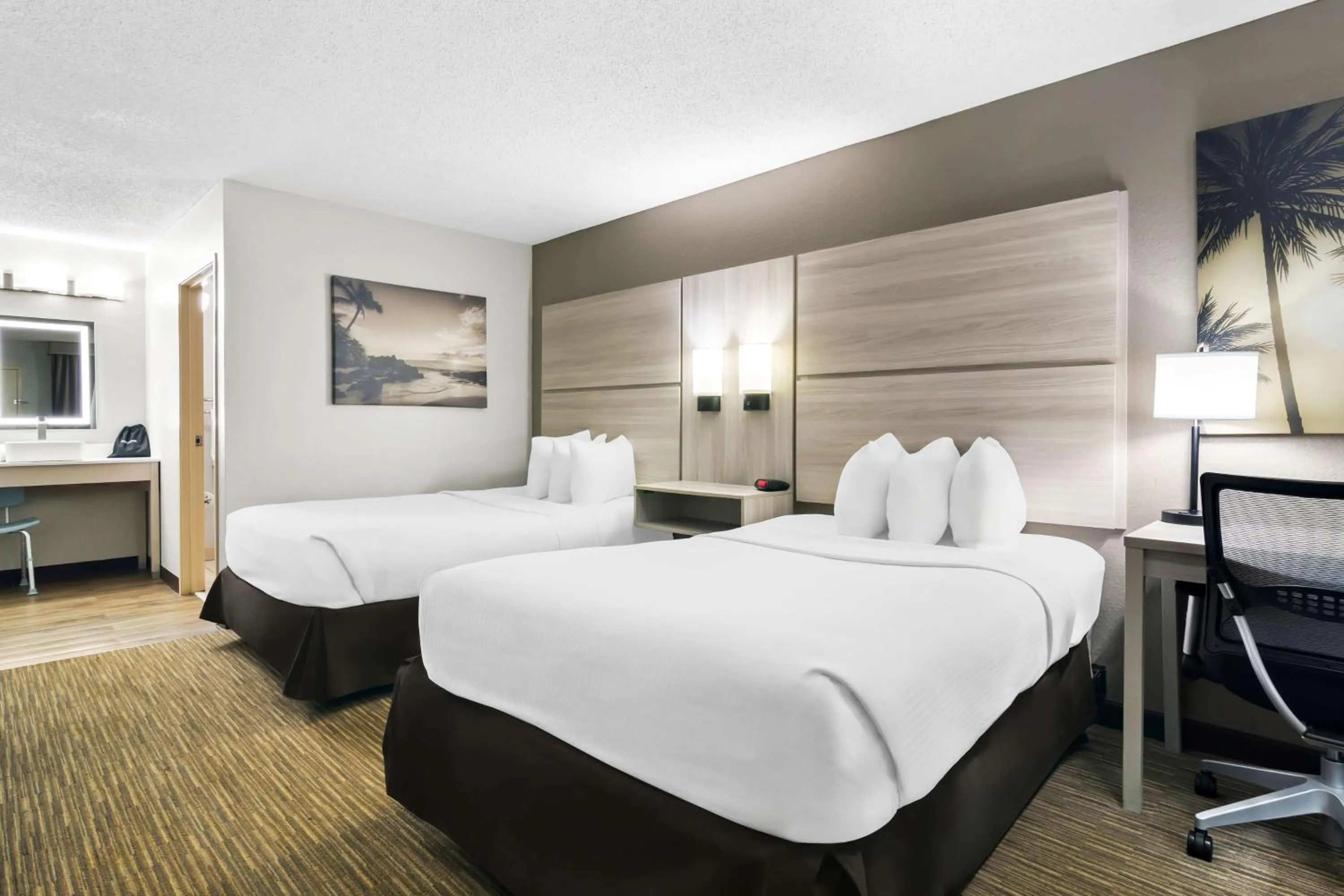 Bedroom, Bed in Best Western The Oasis at Joplin