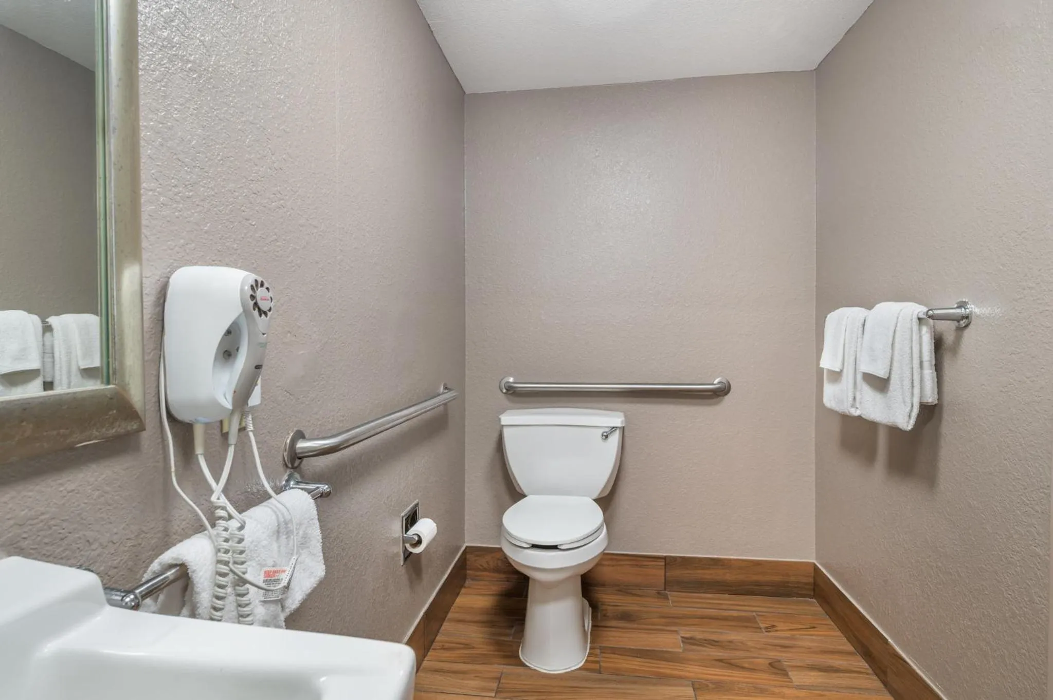 Other in Red Roof Inn Virginia Beach