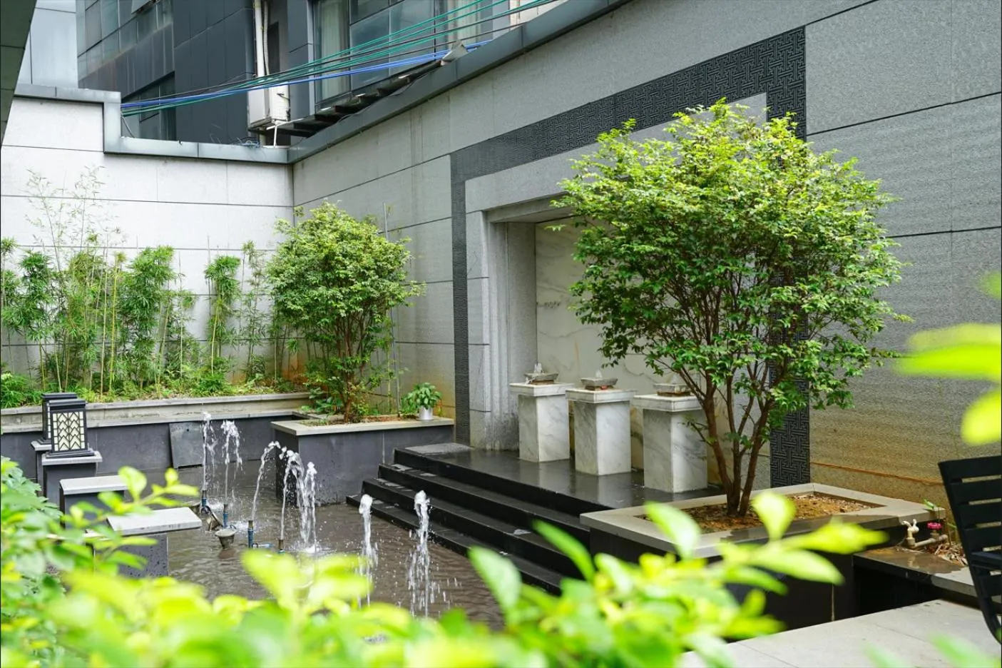 Garden in Paco Hotel Guangzhou Baiyun Airport Liantang Metro