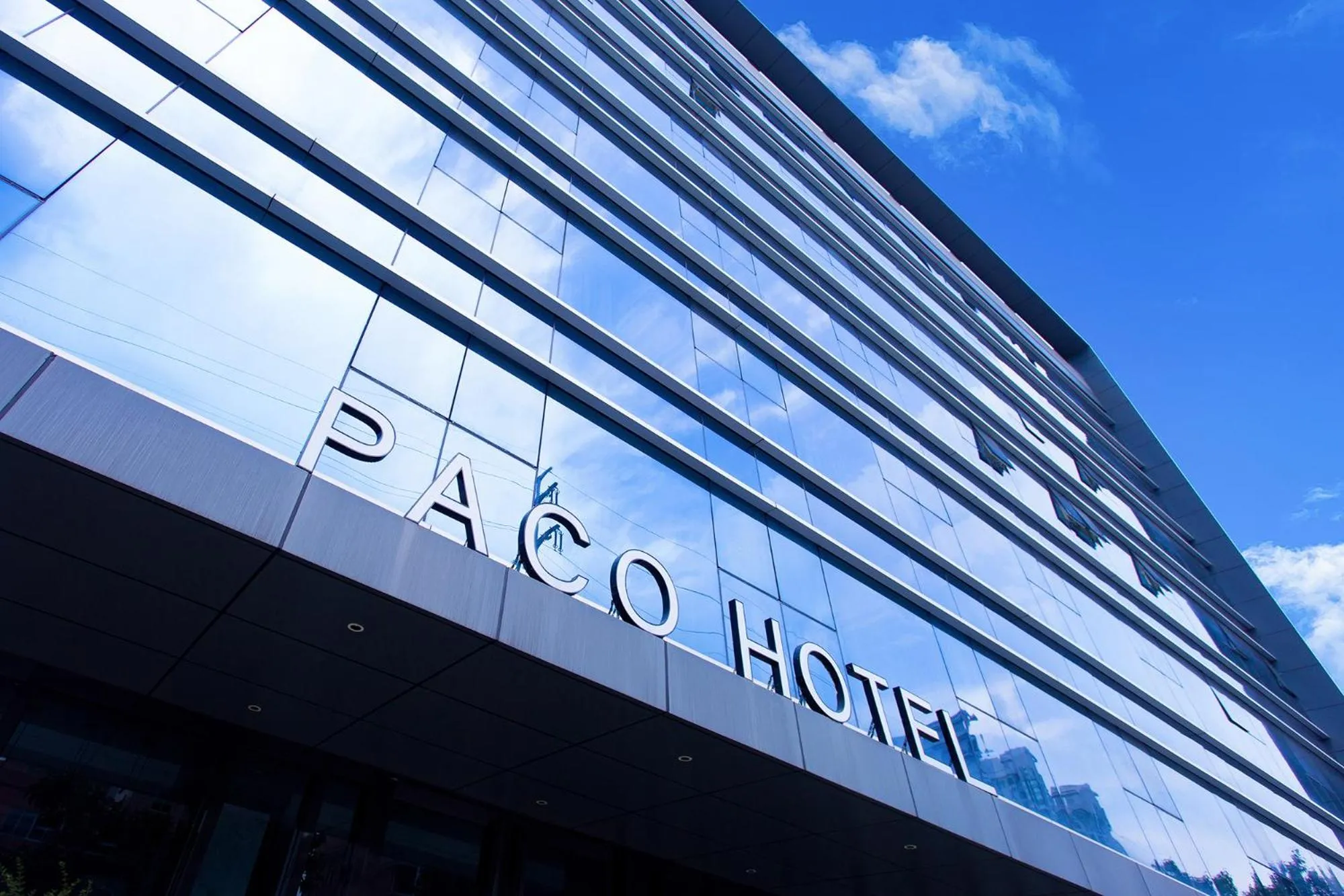 Property building in Paco Hotel Guangzhou Baiyun Airport Liantang Metro