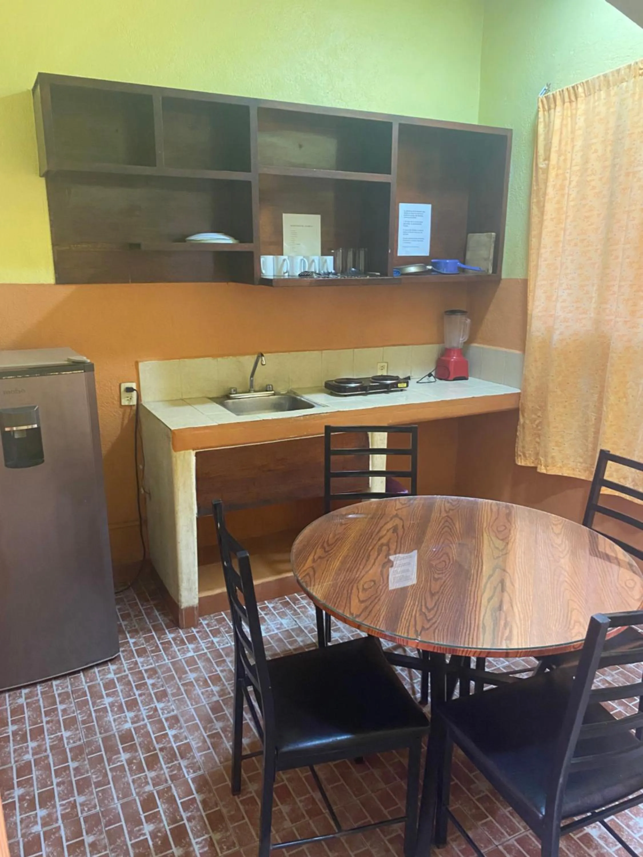 Kitchen or kitchenette in Hotel Las Salinas