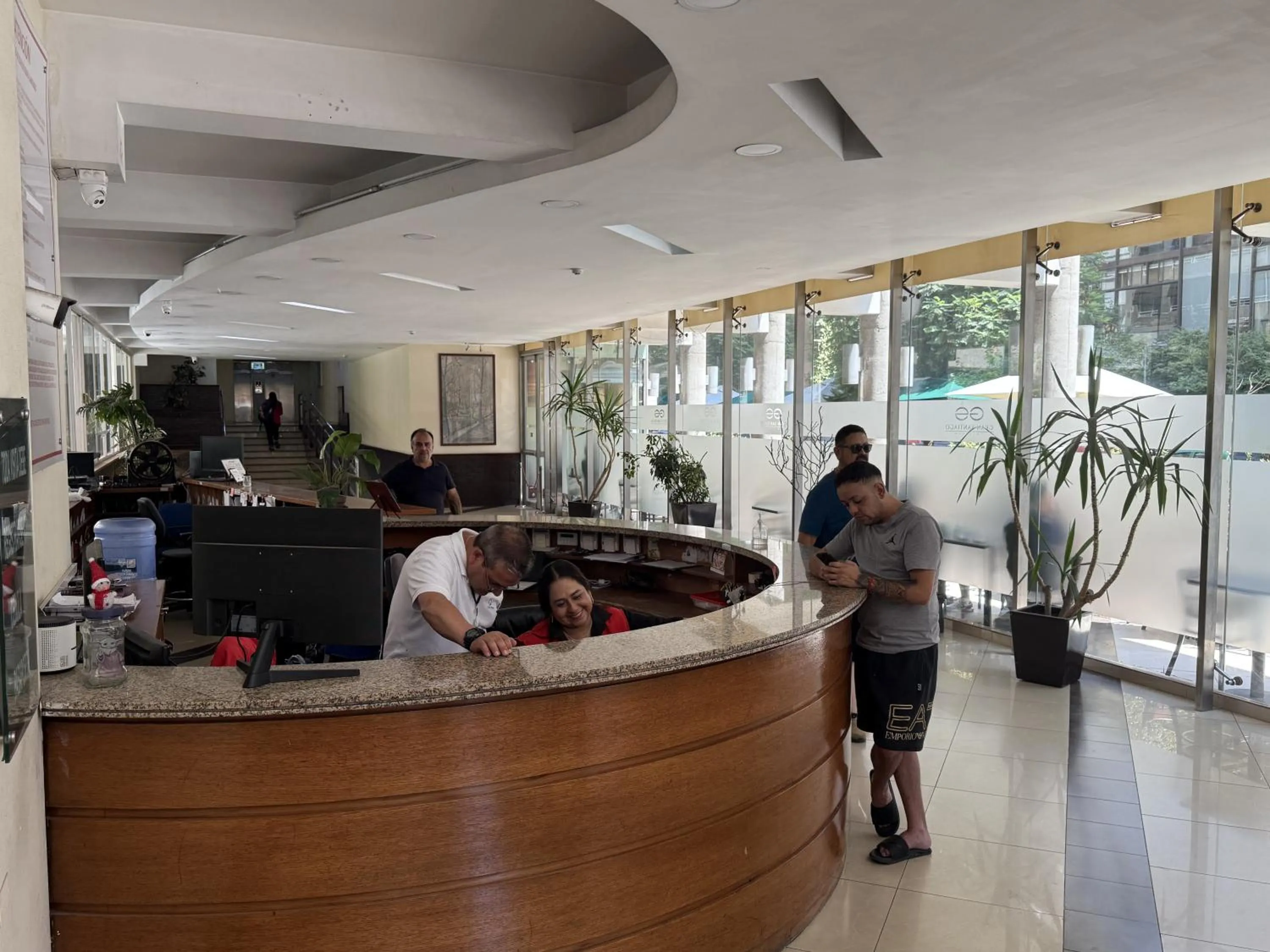 Area and facilities in VR Suite Santiago