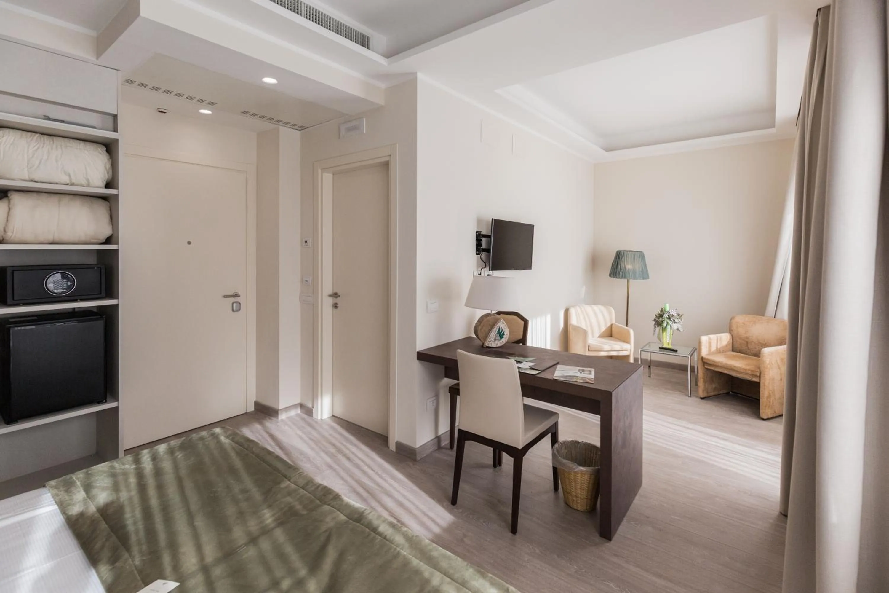 Photo of the whole room, Bed in Villa Cavalletti