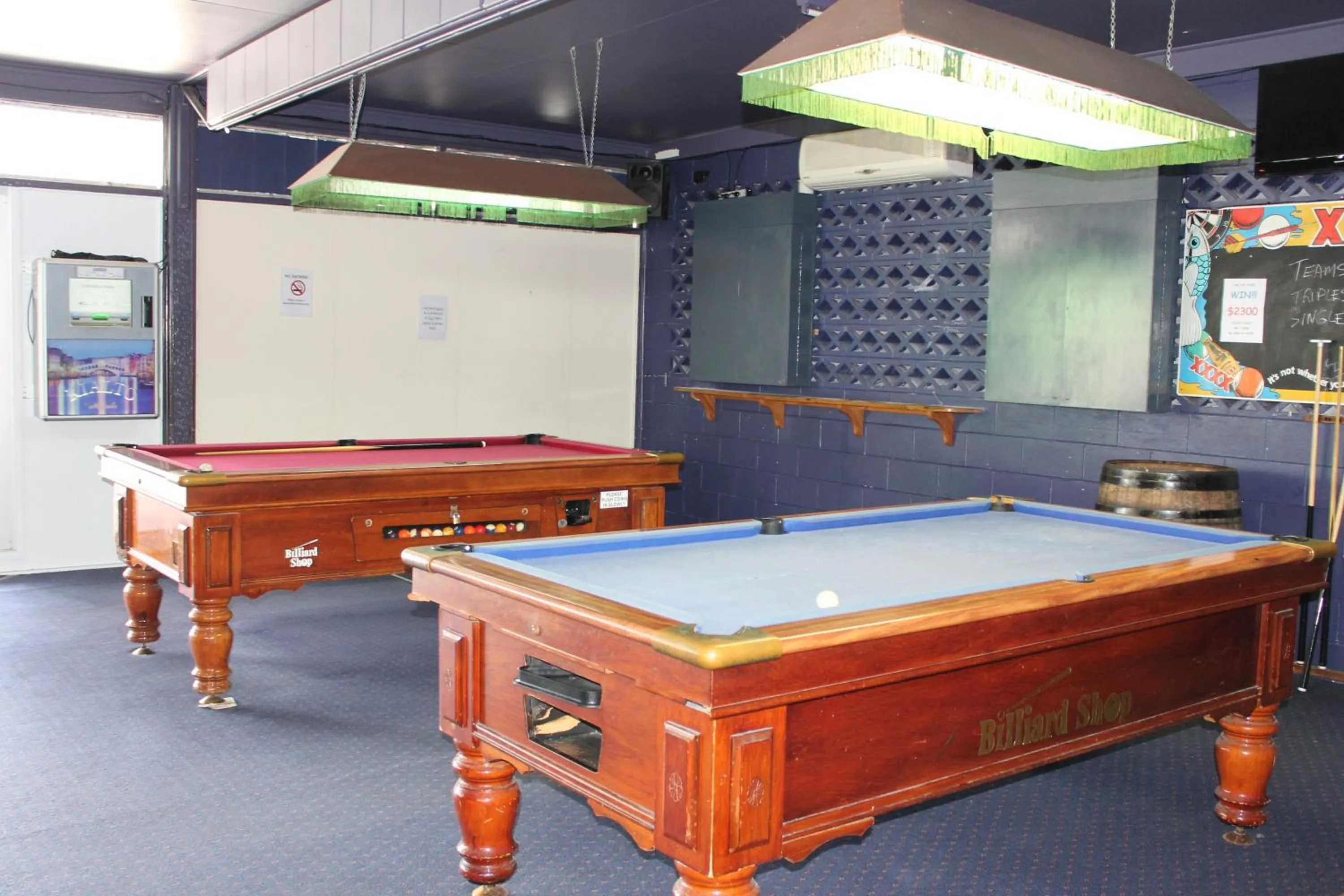 Billiard in Tin Can Bay Budget Accommodation