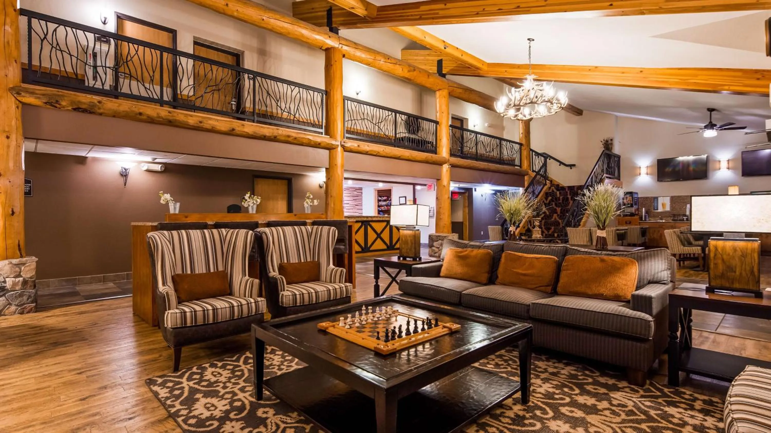Lobby or reception in Best Western Plus Sidney Lodge