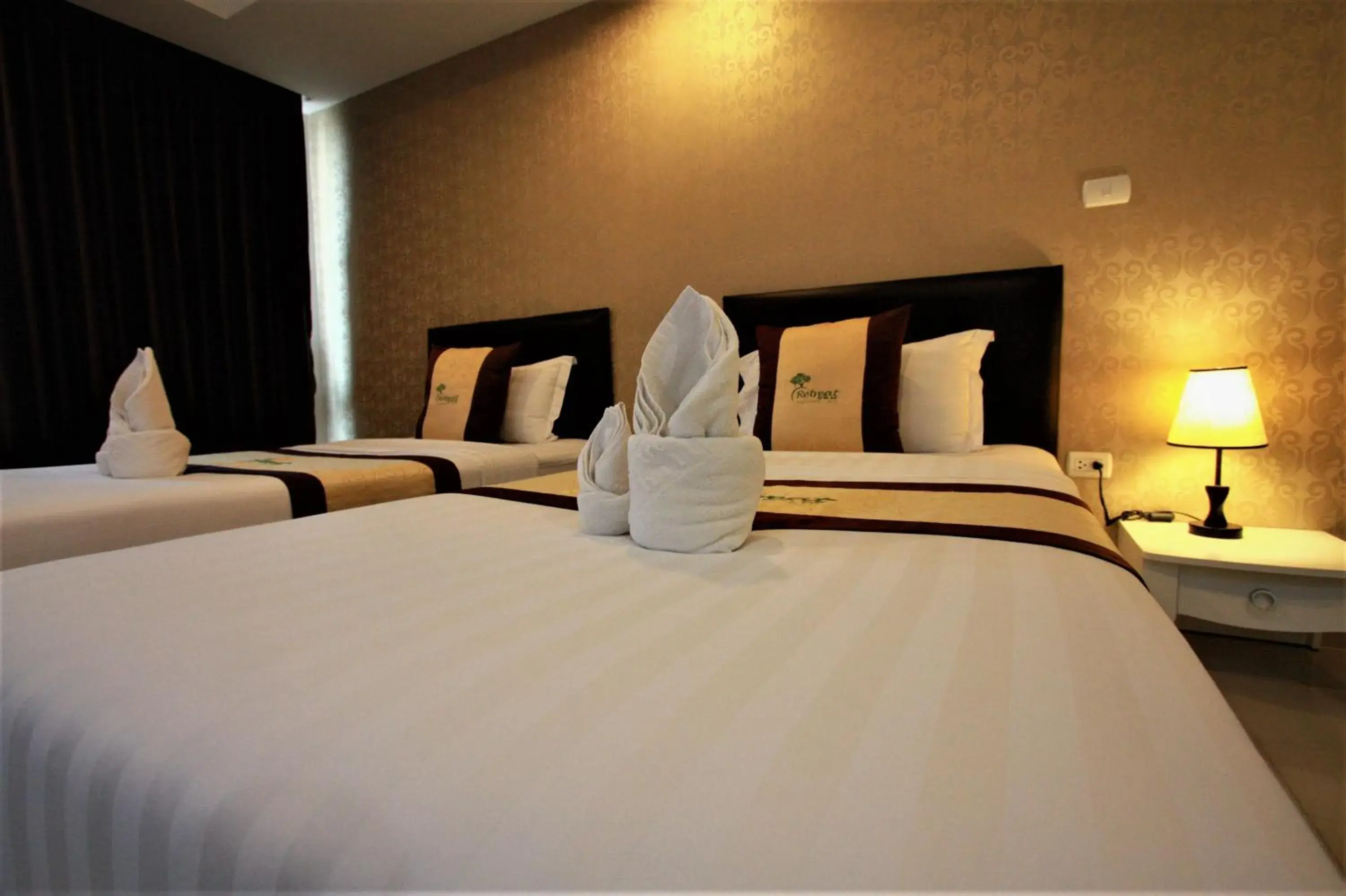 Superior Double or Twin Room in Retreat Resort Pattaya Superior Double or Twin Room in Retreat Resort Pattaya