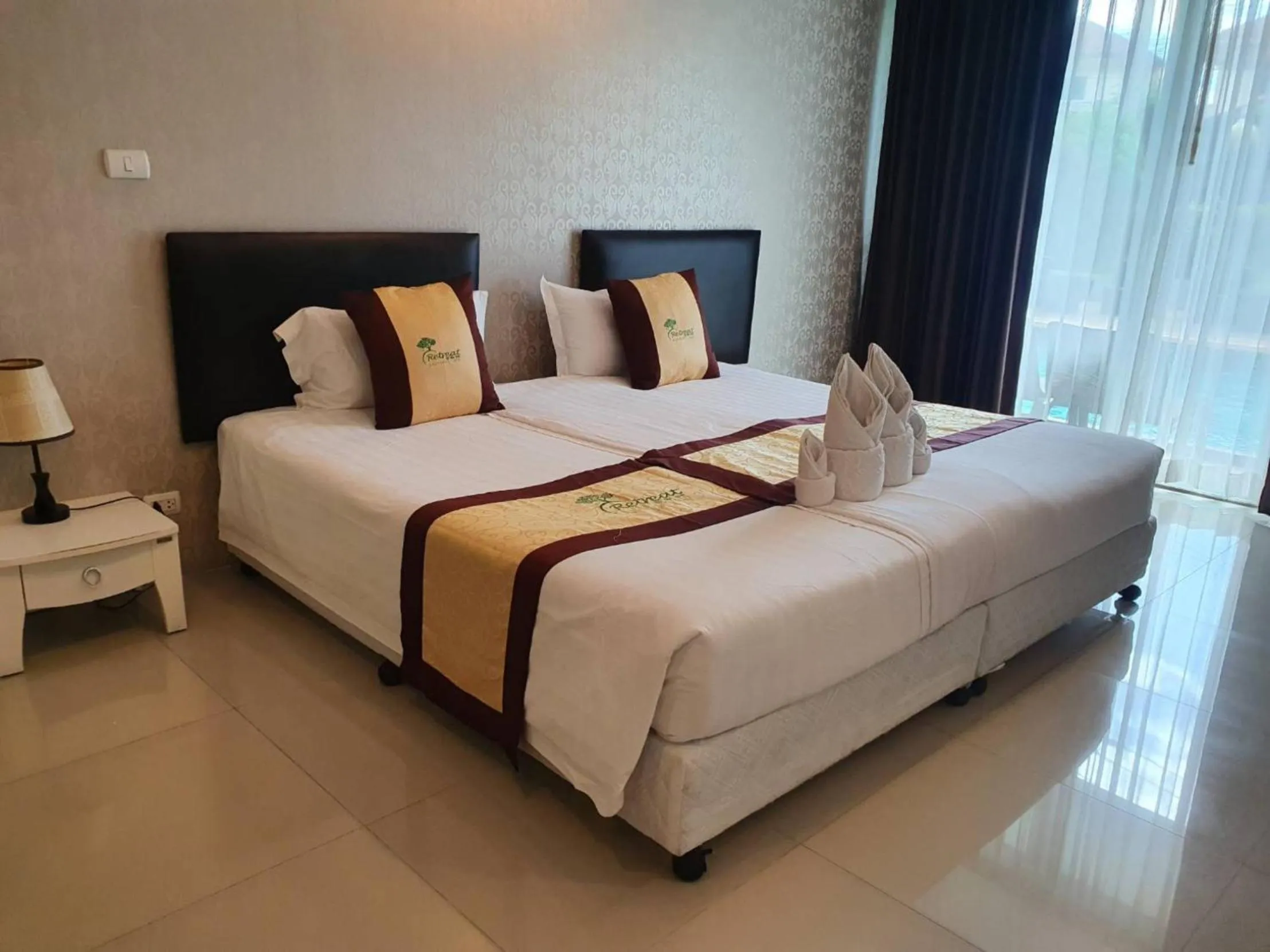 Bed in Retreat Resort Pattaya