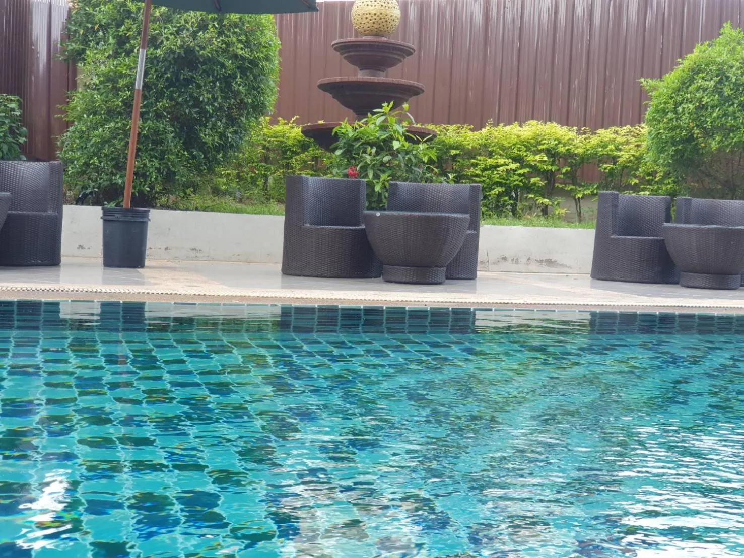 Swimming pool in Retreat Resort Pattaya