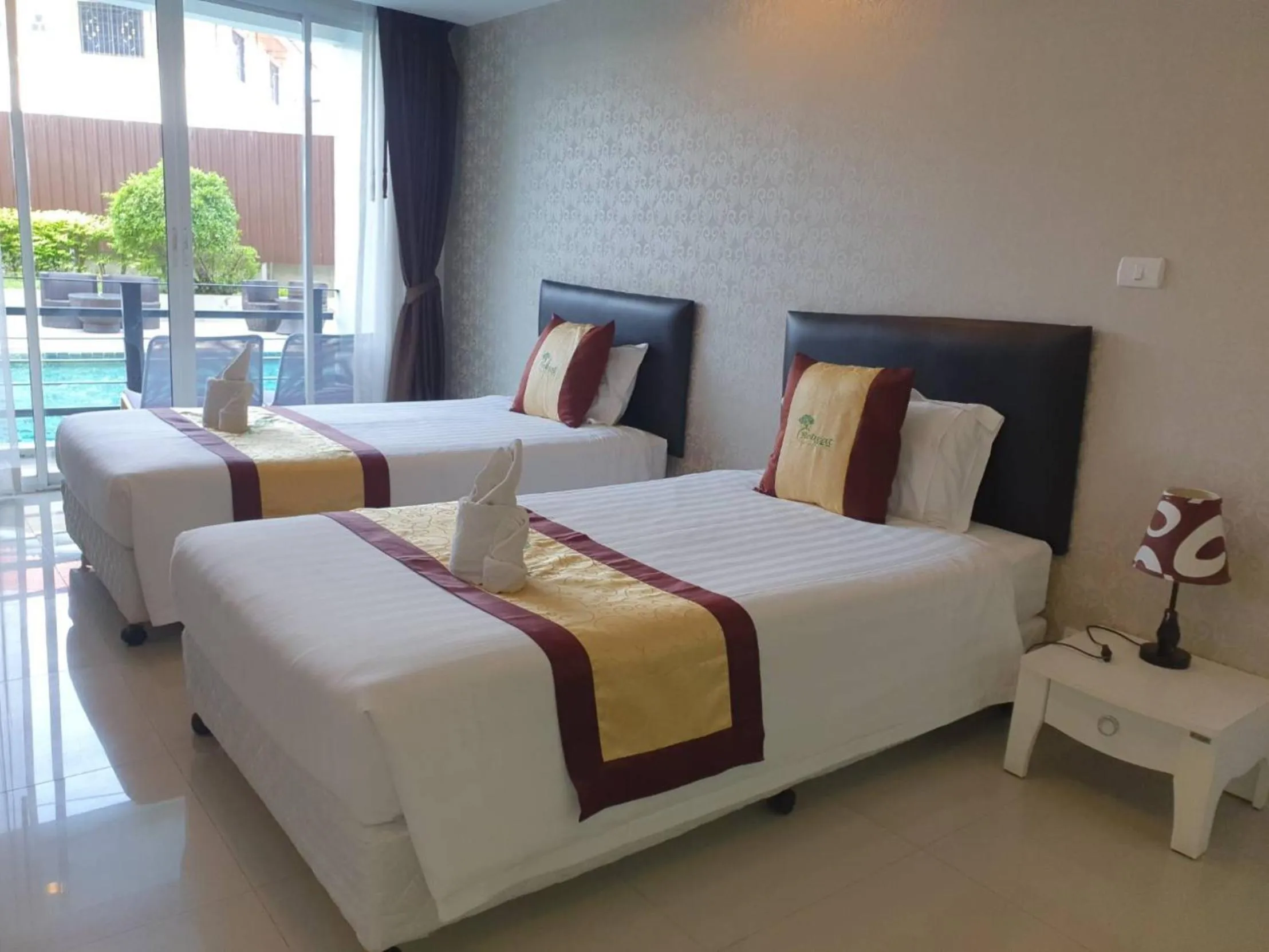 Bedroom, Bed in Retreat Resort Pattaya