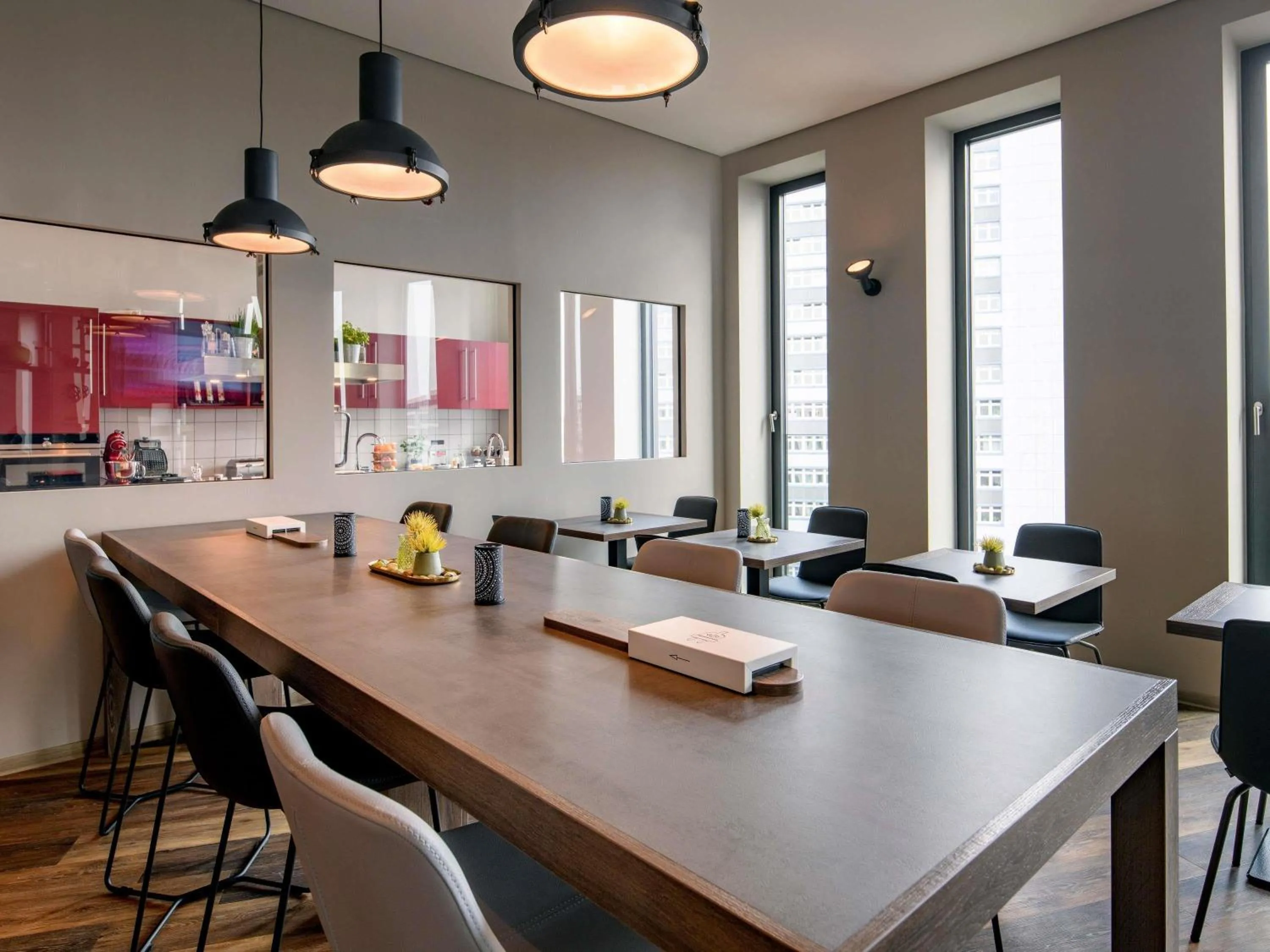 Breakfast in Aparthotel Adagio Bremen City