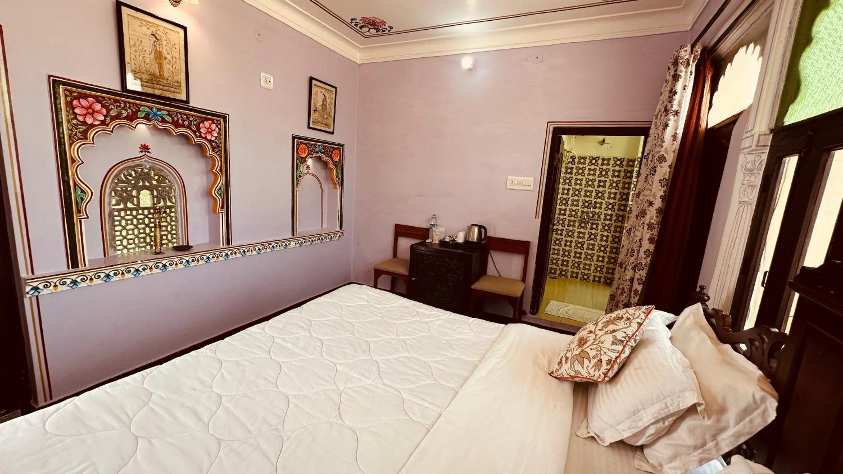 Bed in Haveli Bundi Inn