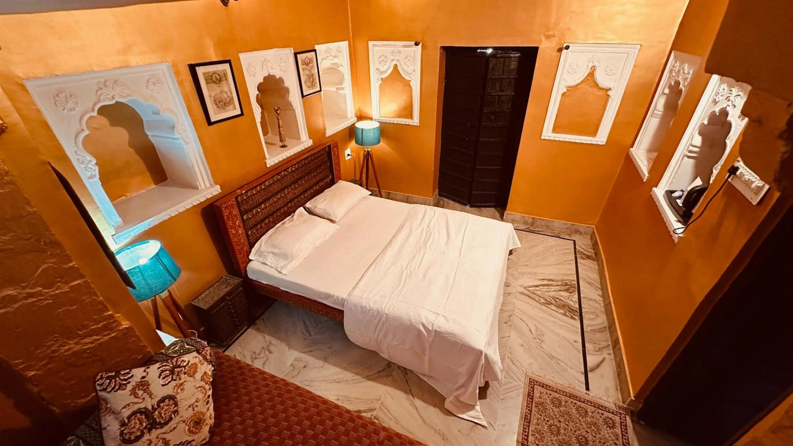 Bed in Haveli Bundi Inn
