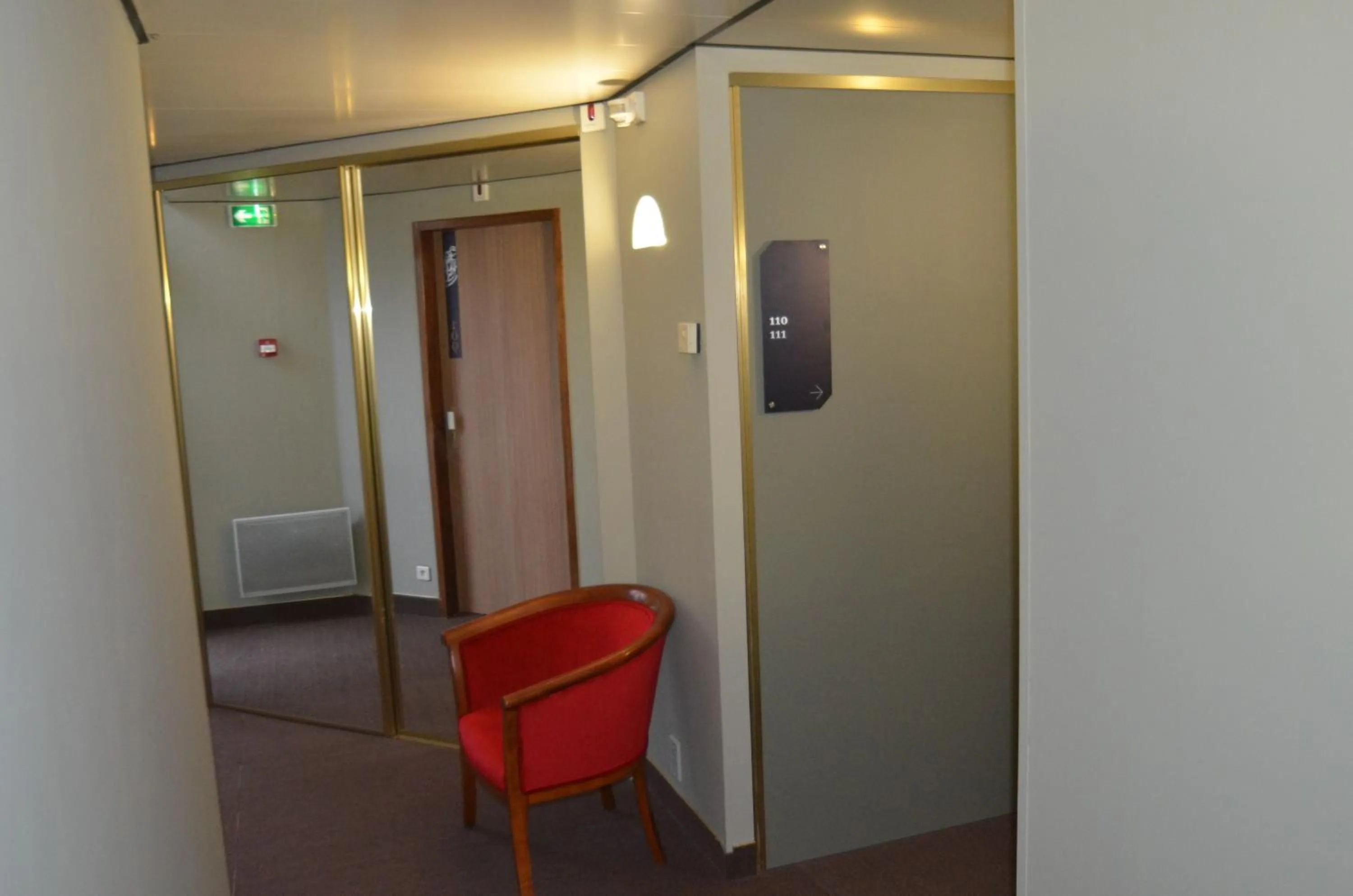 Other in Logis Hôtel Le Saint Georges