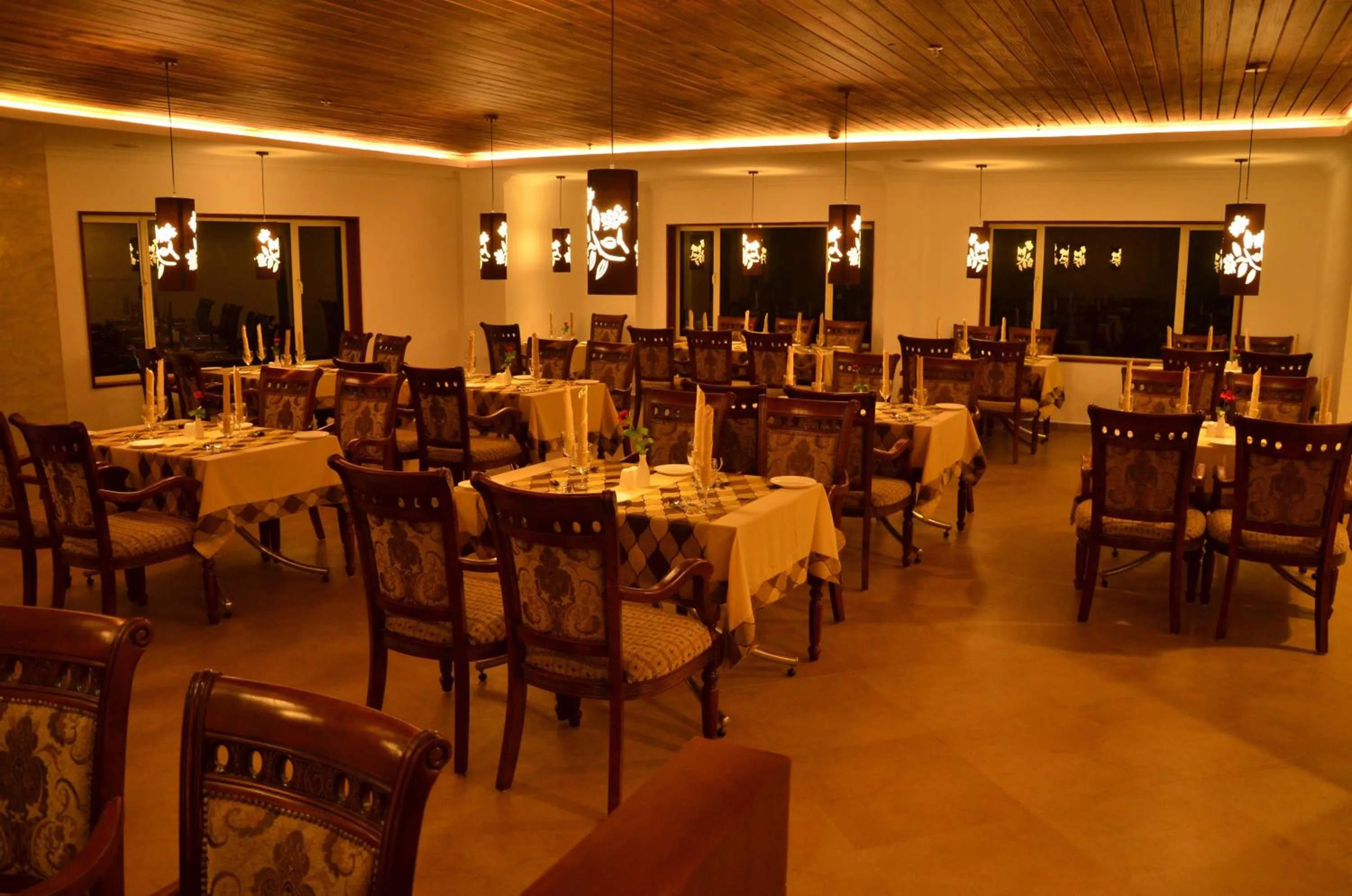 Restaurant/places to eat in Spice Grove