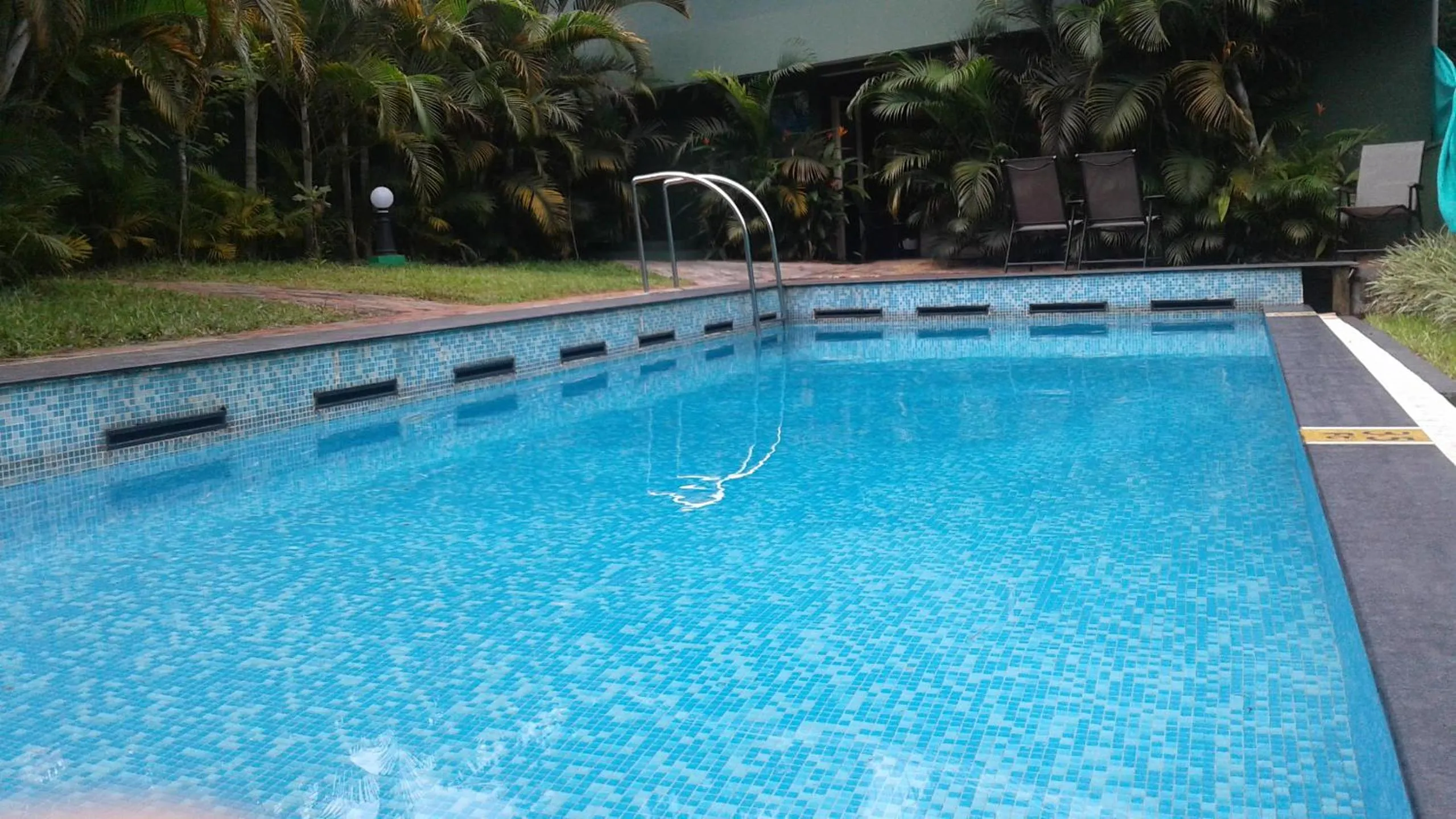 Pool view in Spice Grove