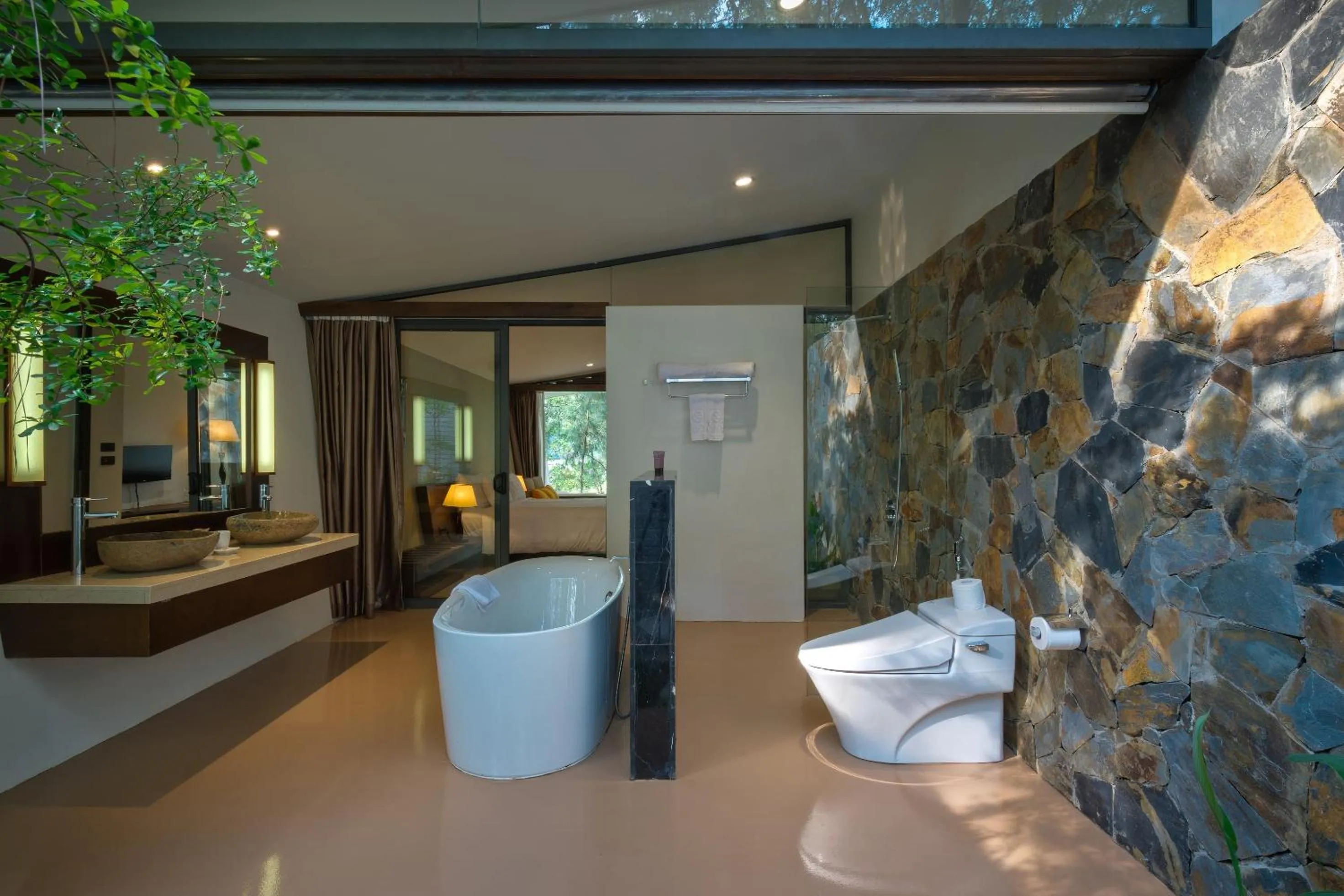 Bathroom in Flamingo Dai Lai Resort