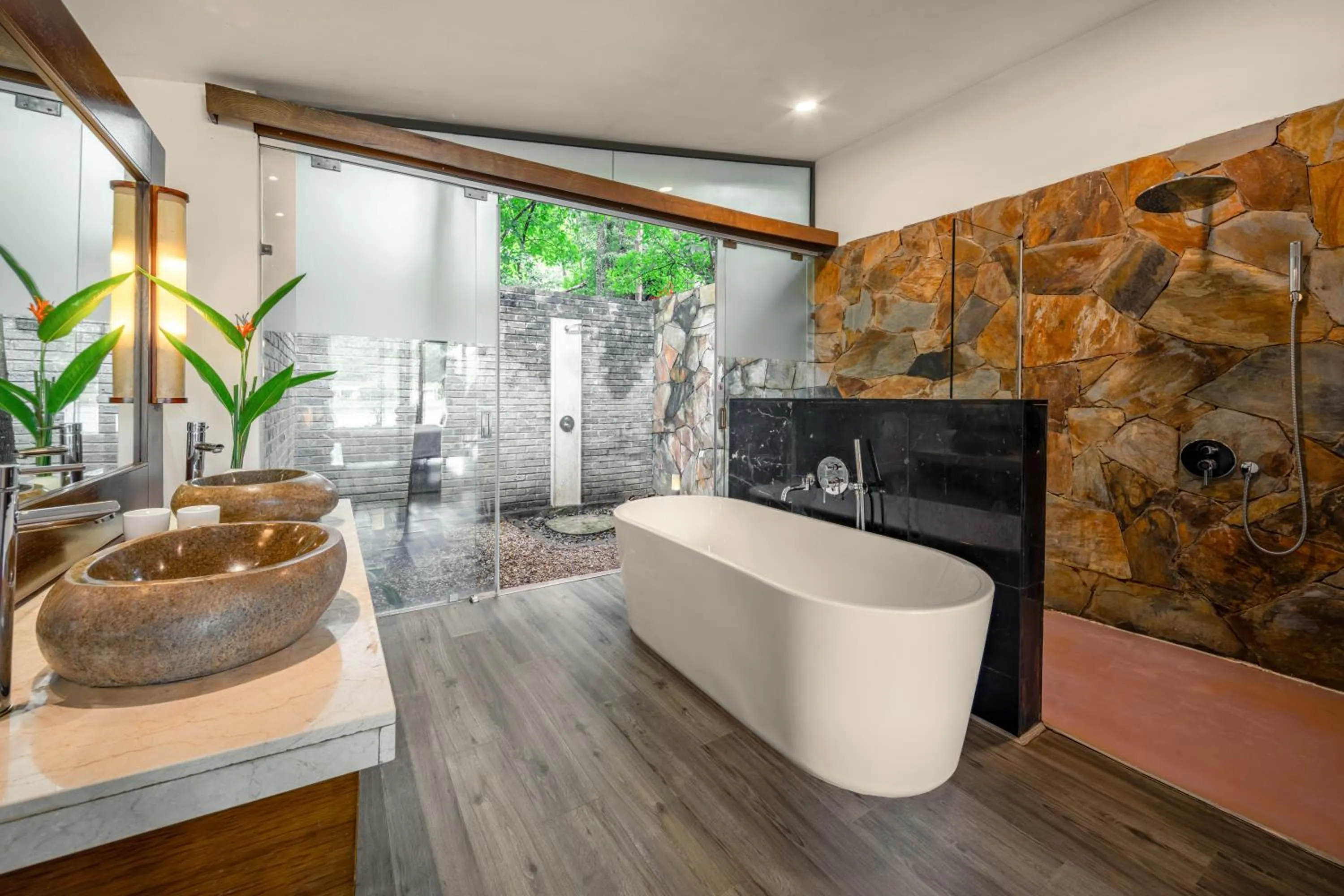 Bathroom in Flamingo Dai Lai Resort