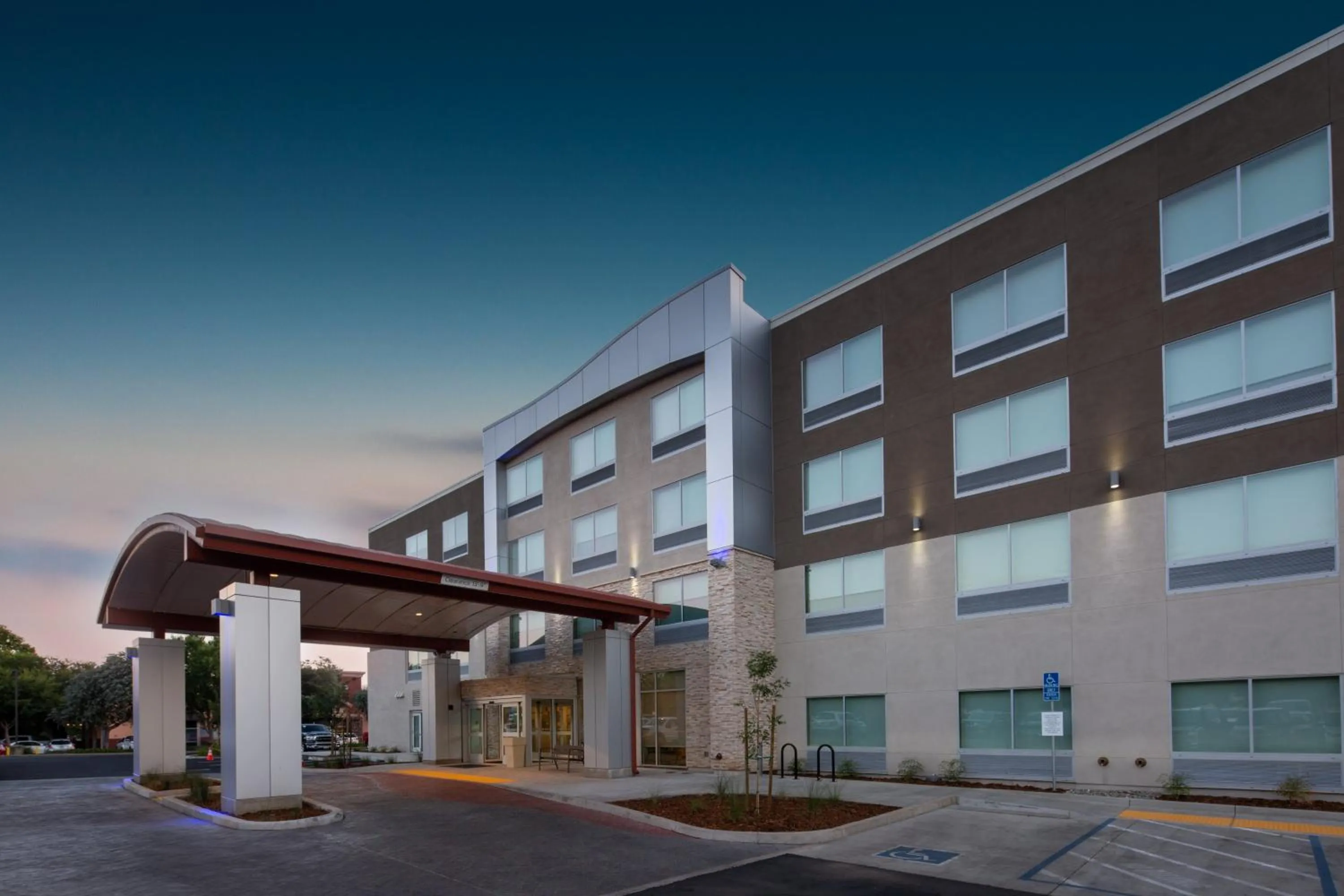 Property building in Holiday Inn Express & Suites Chico by IHG