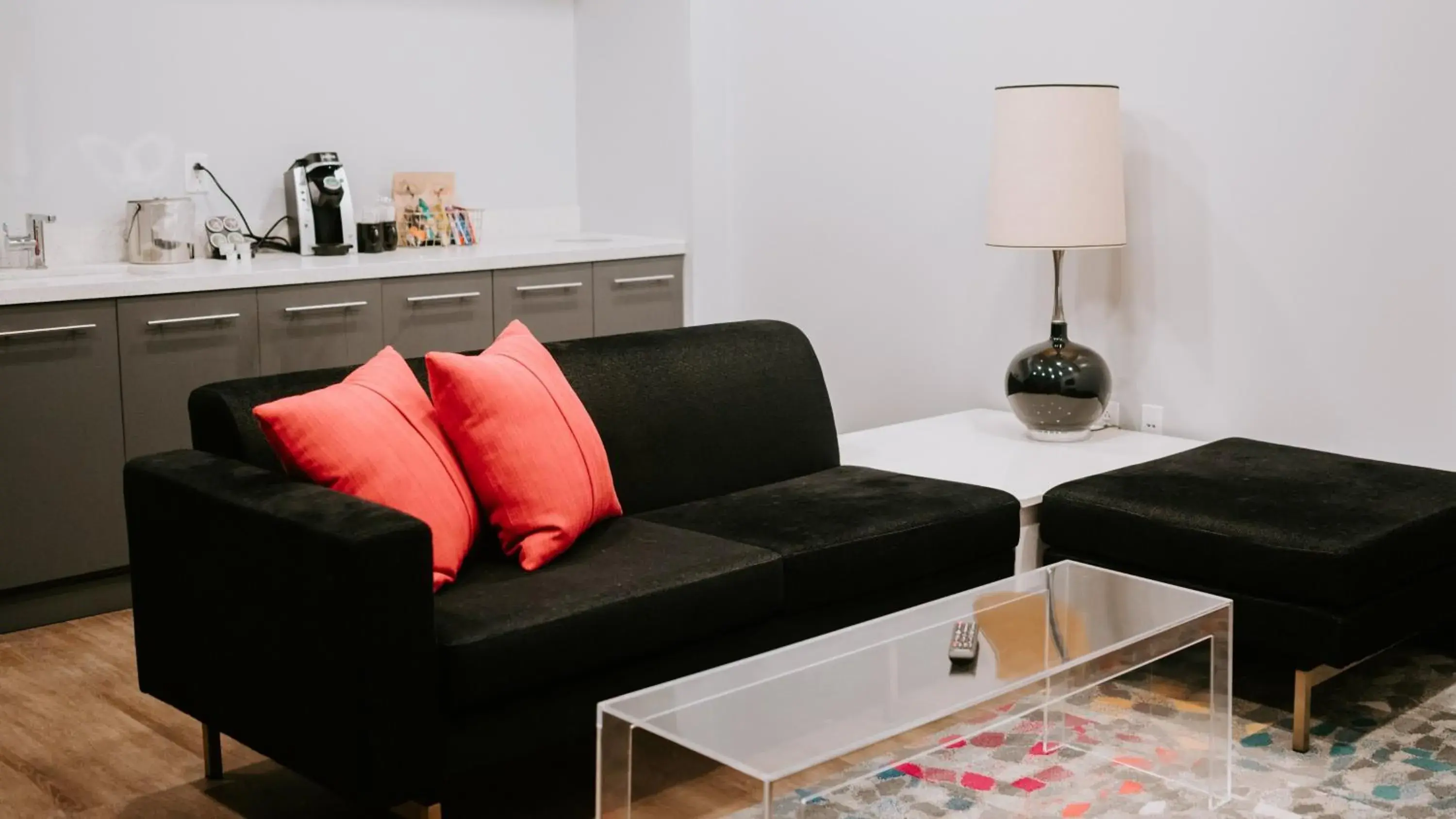 One-Bedroom King Suite with Living Area in Hotel Indigo - St. Louis - Downtown by IHG One-Bedroom King Suite with Living Area in Hotel Indigo - St. Louis - Downtown by IHG