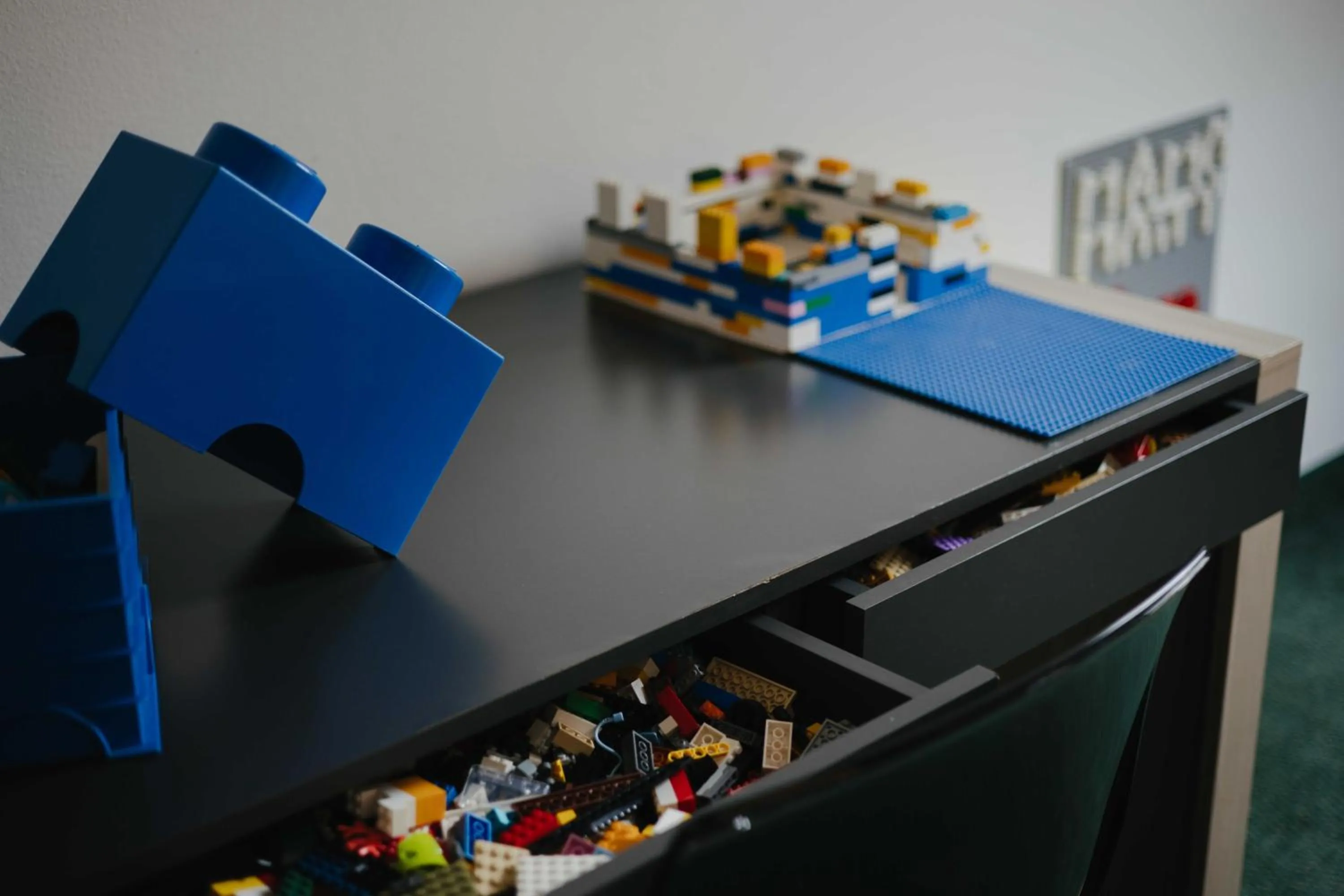 Hotel a Museum of Bricks