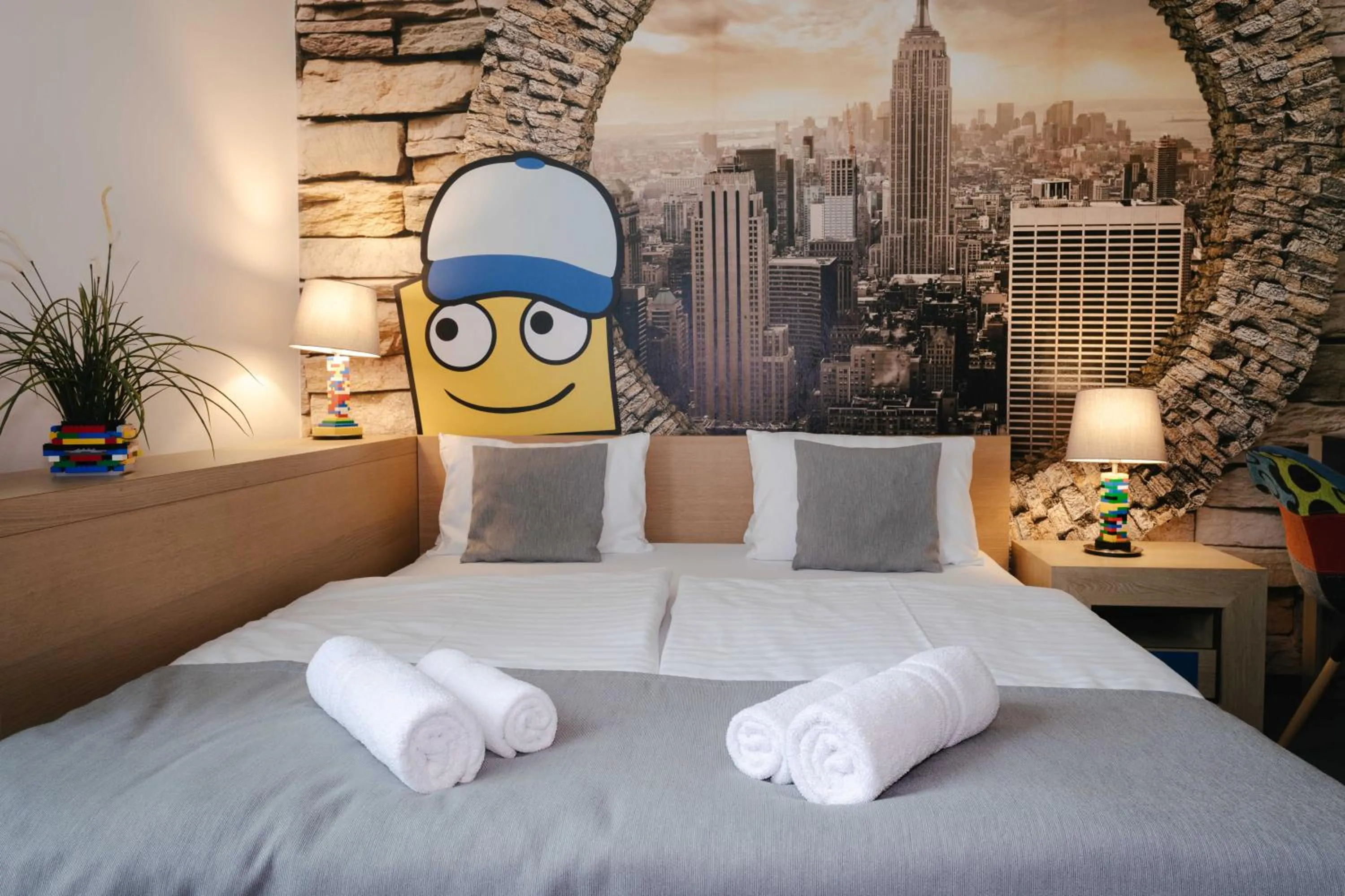 Bed in Hotel a Museum of Bricks