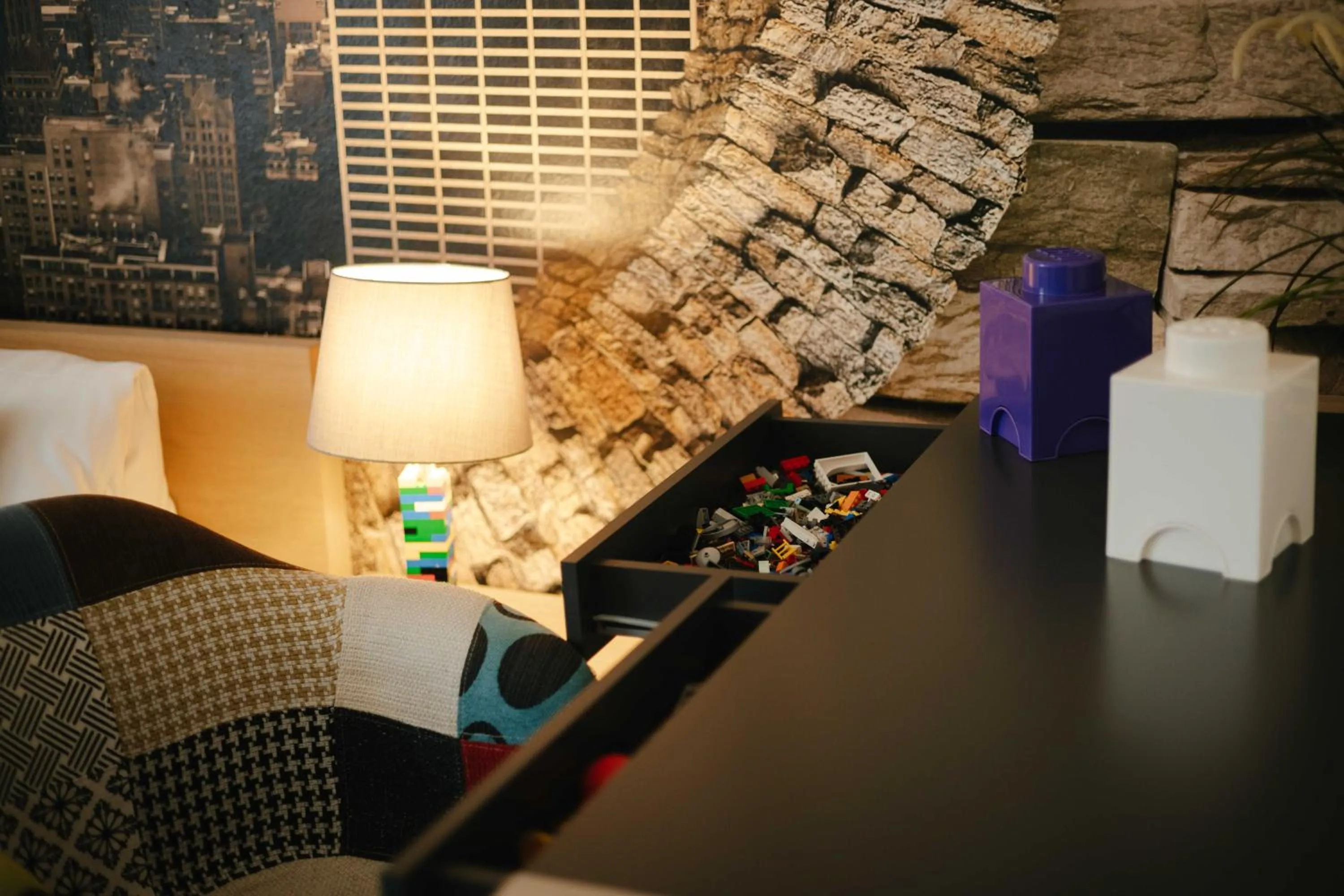 Hotel a Museum of Bricks