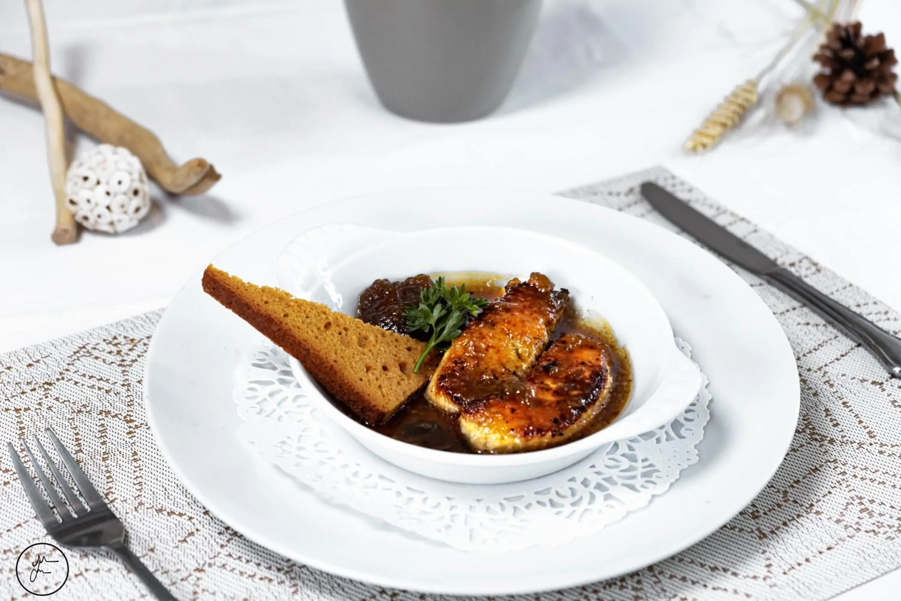 Food in Logis hôtel et restaurant La Bastide Cabezac