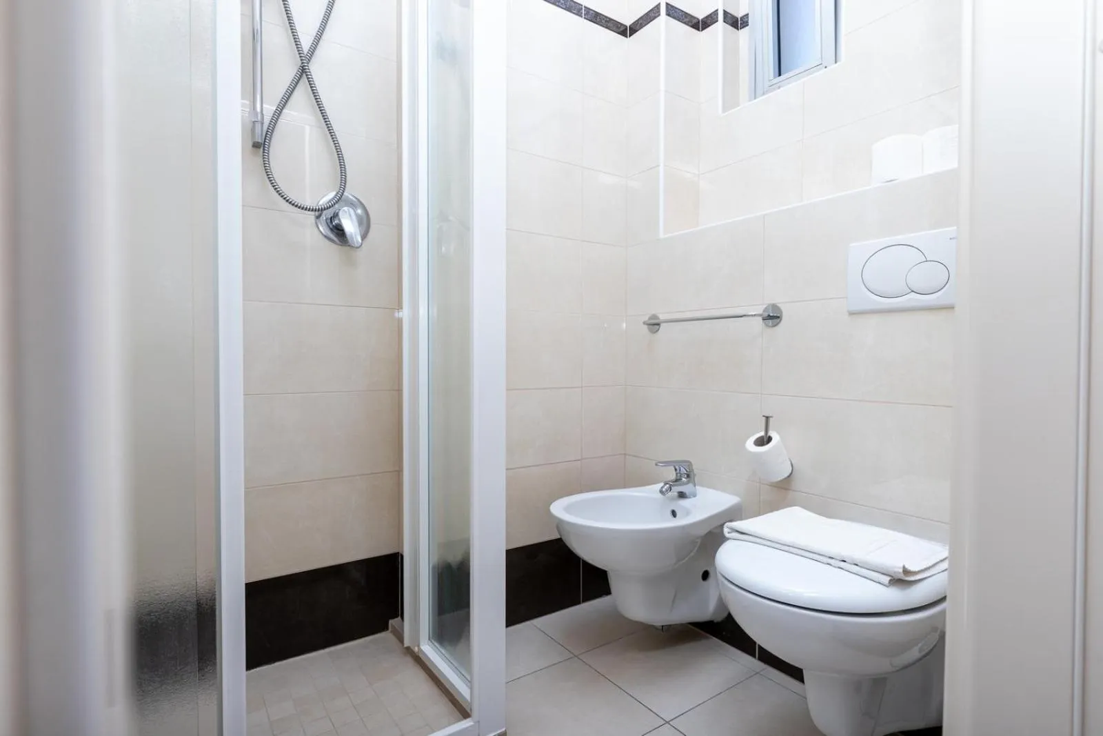 Bathroom in Hotel Bridge